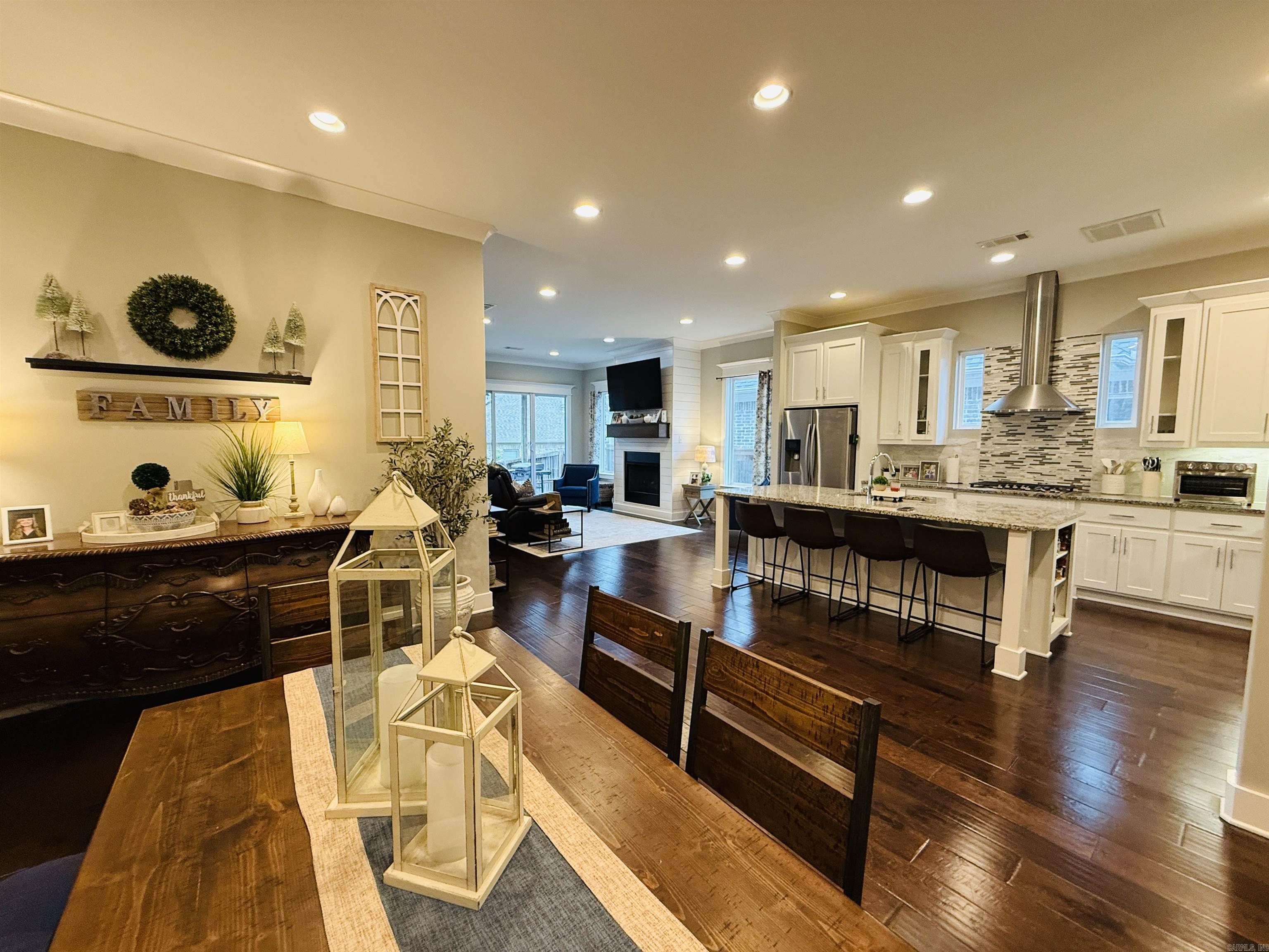 WILDWOOD PLACE - Residential