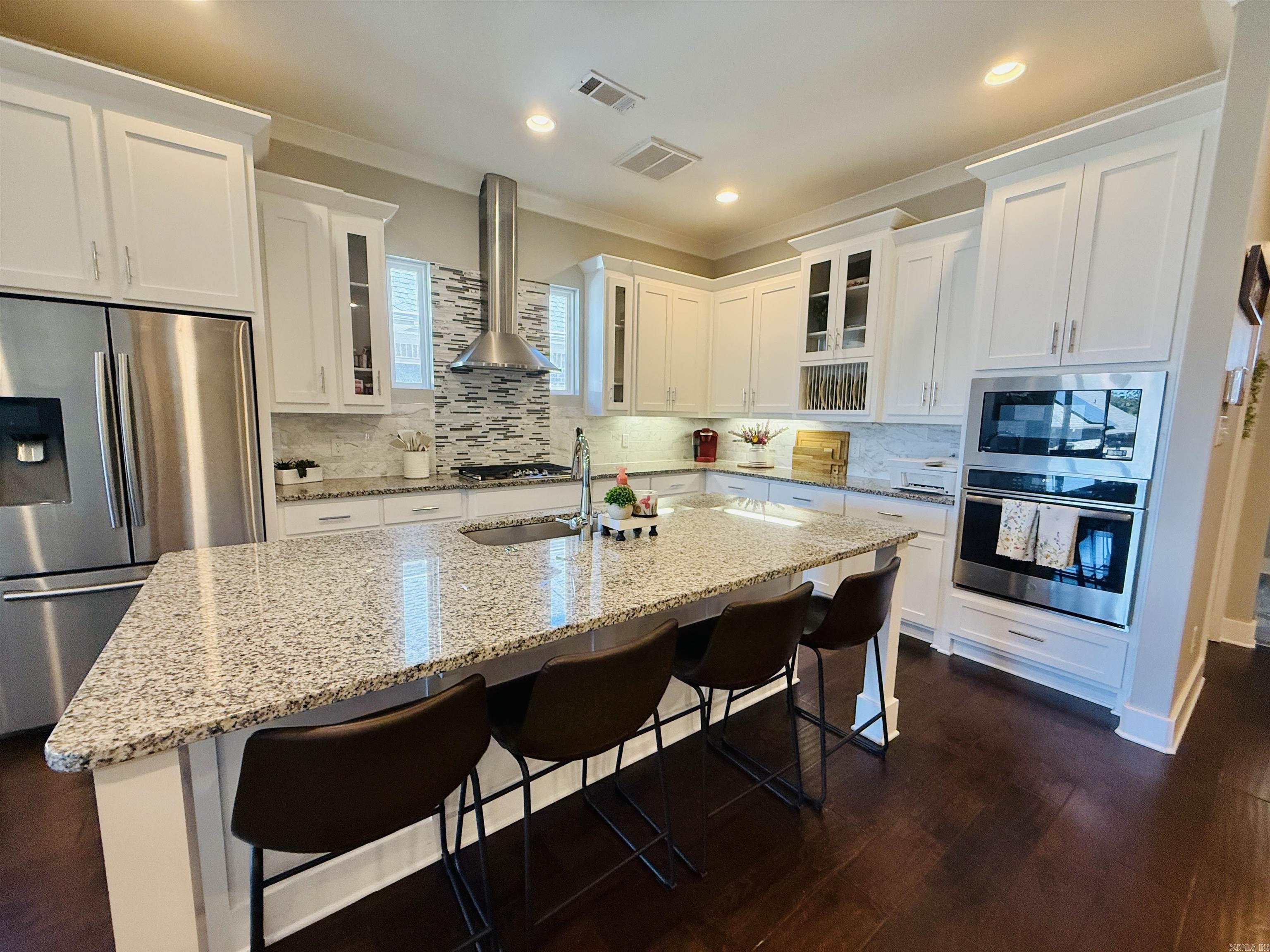 WILDWOOD PLACE - Residential