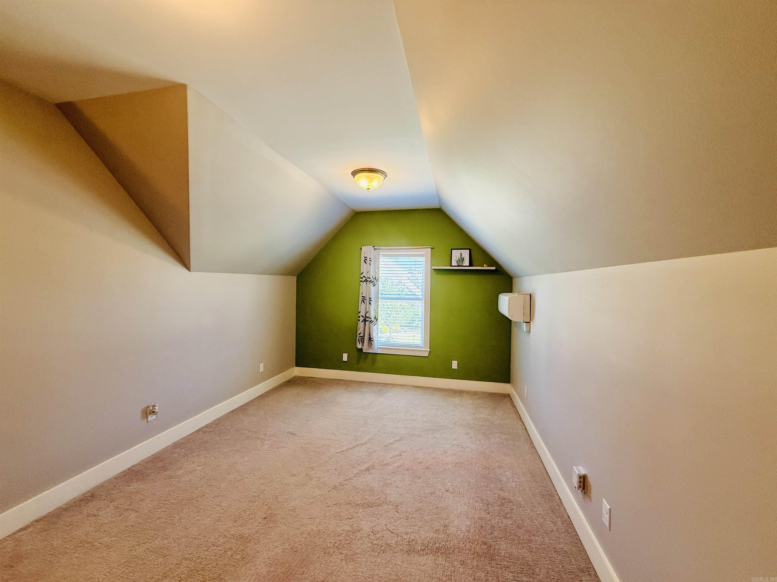 WILDWOOD PLACE - Residential