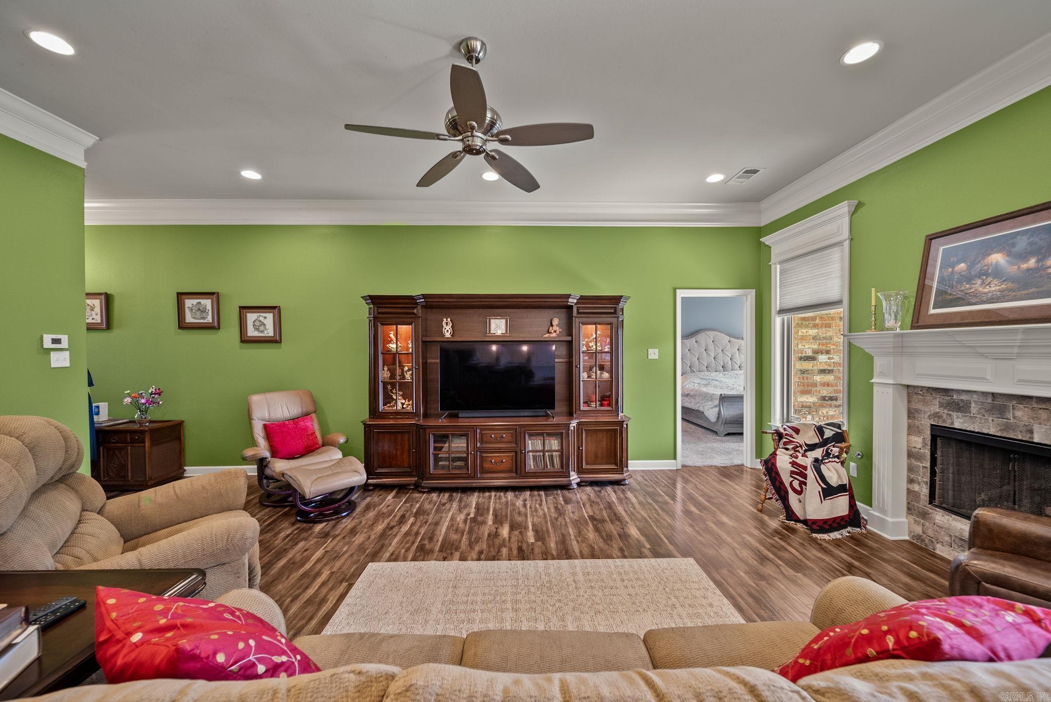 VILLAGES AT NEWBEDFORD - Residential