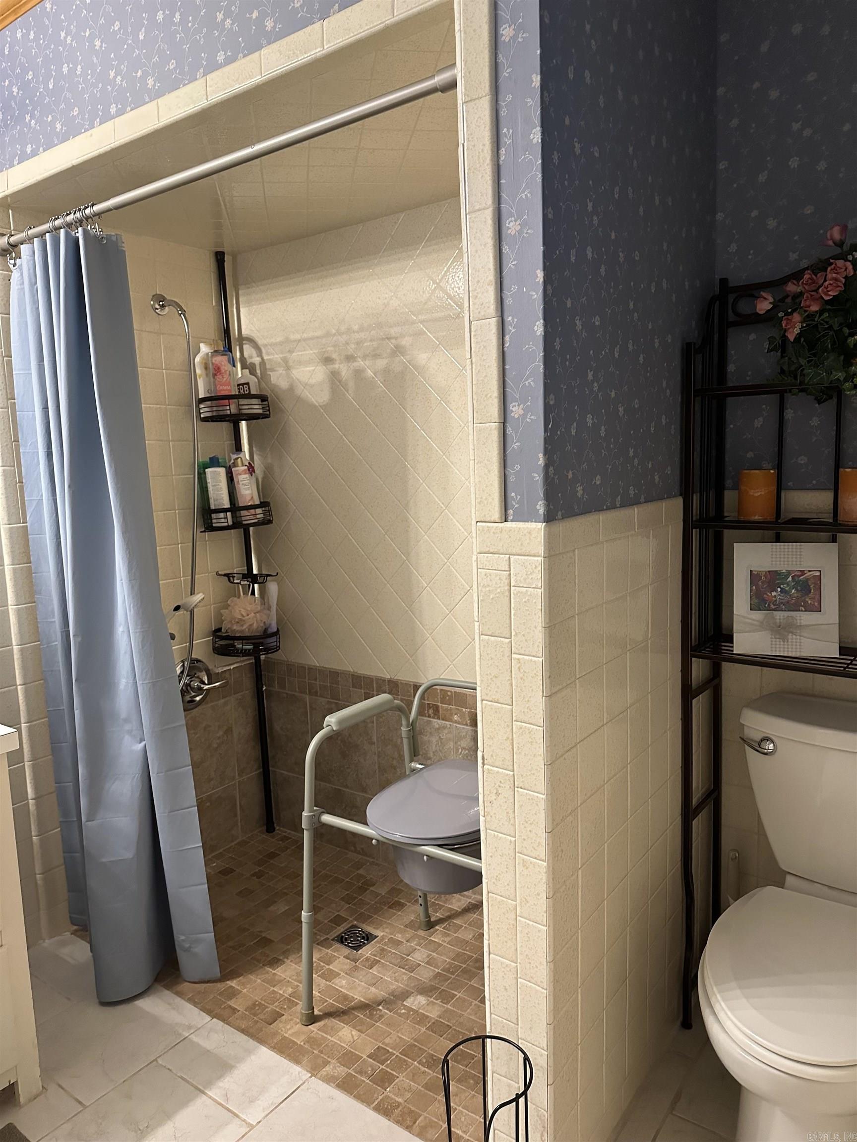 Colonial Heights - Residential