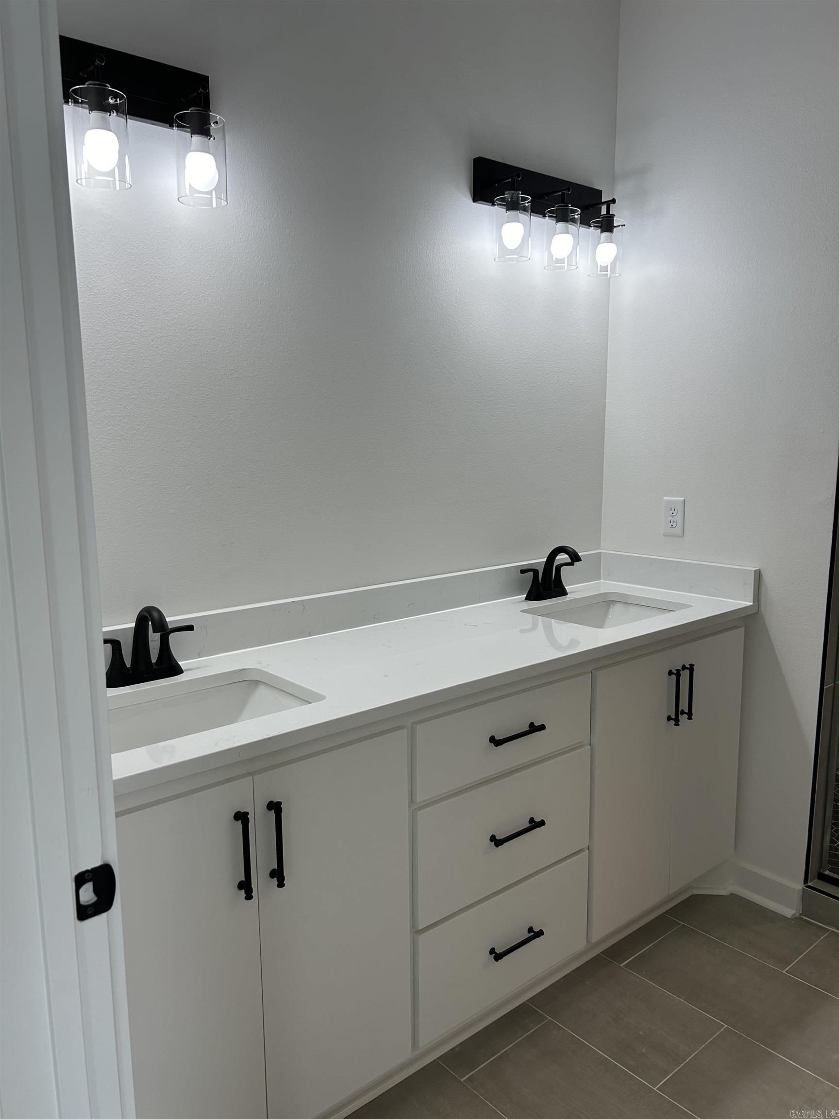 KIMBALL SOUTH PARK - Residential