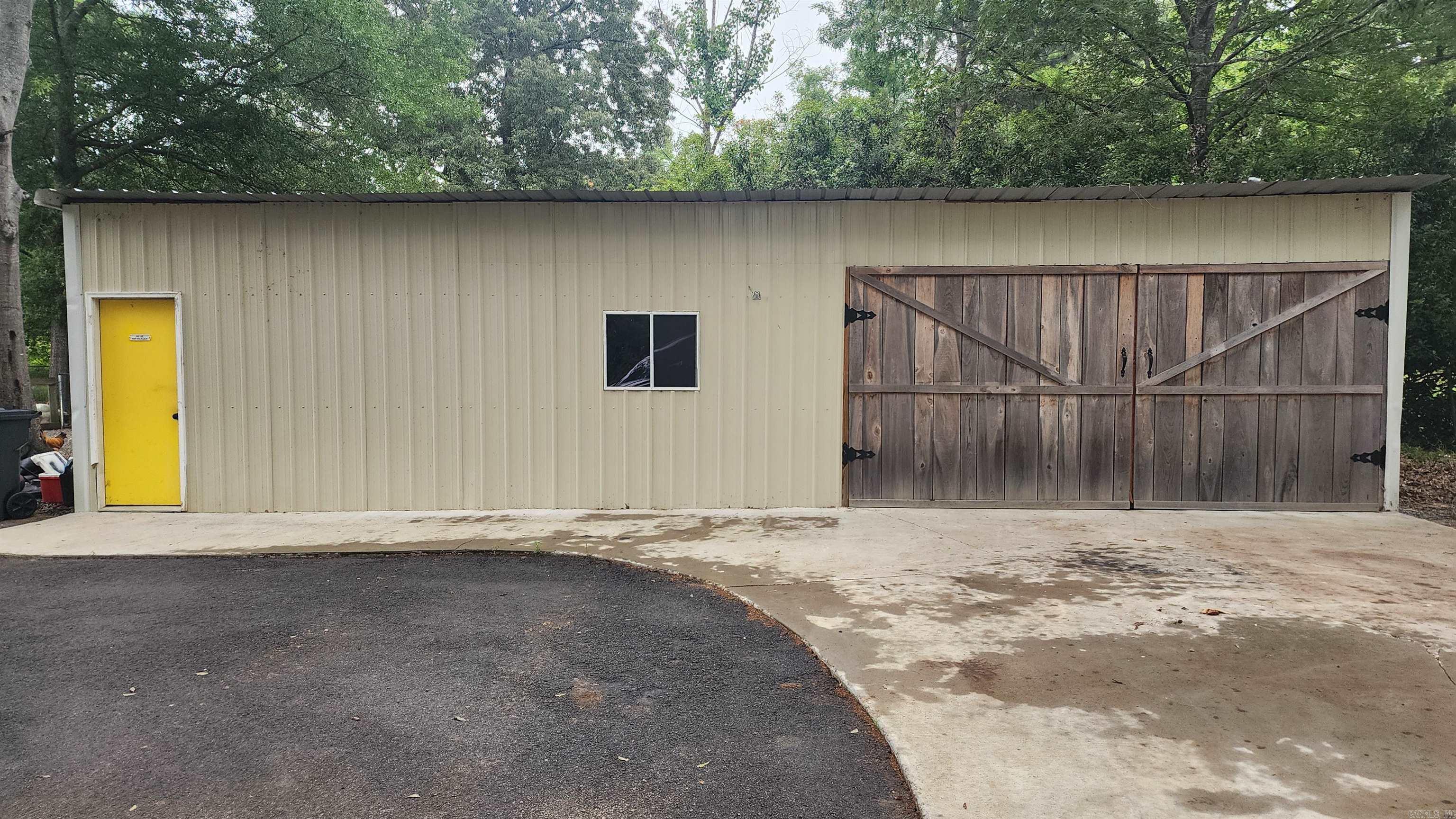 BEARS GLEN - Residential