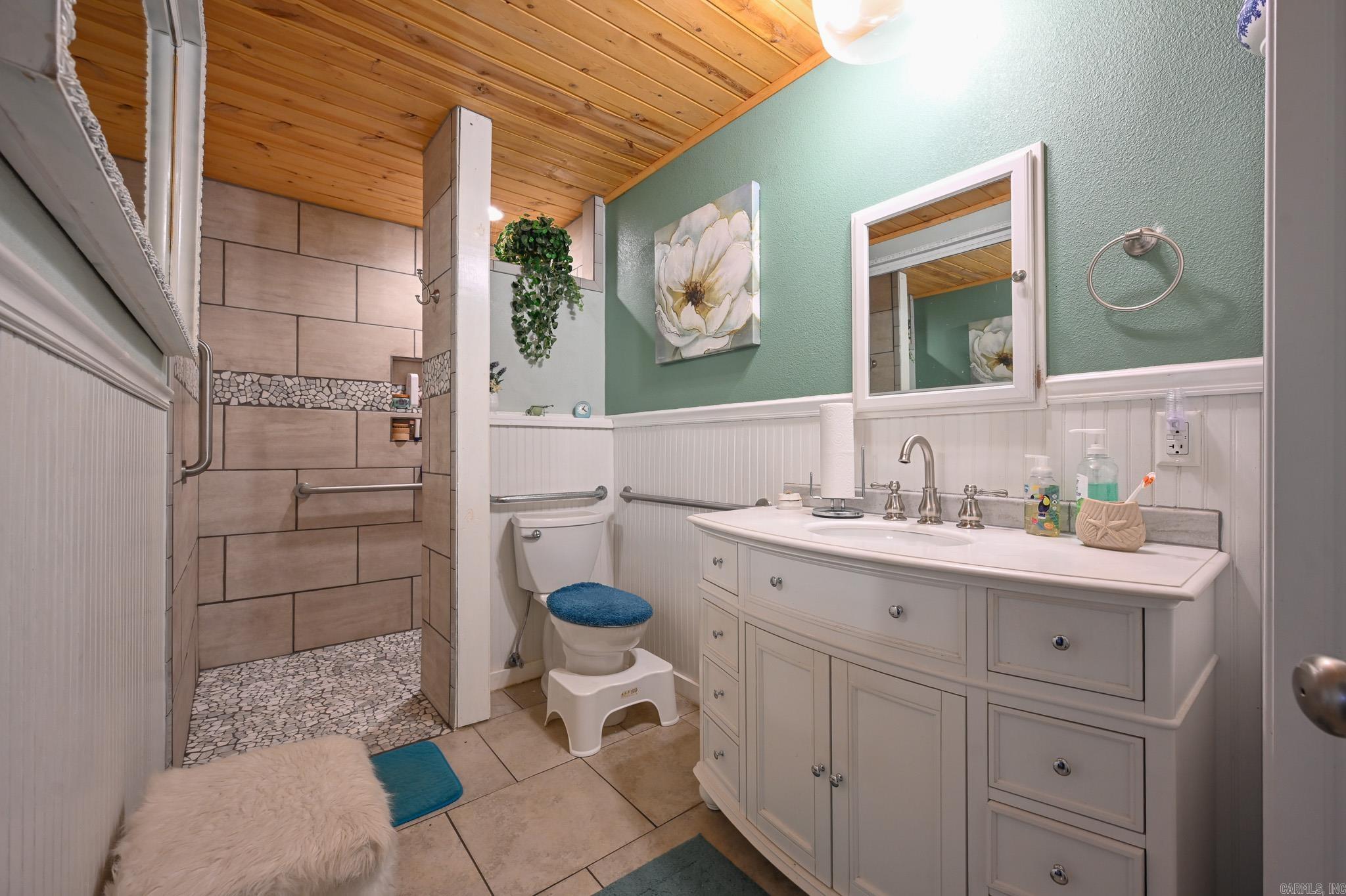 Riales - Residential