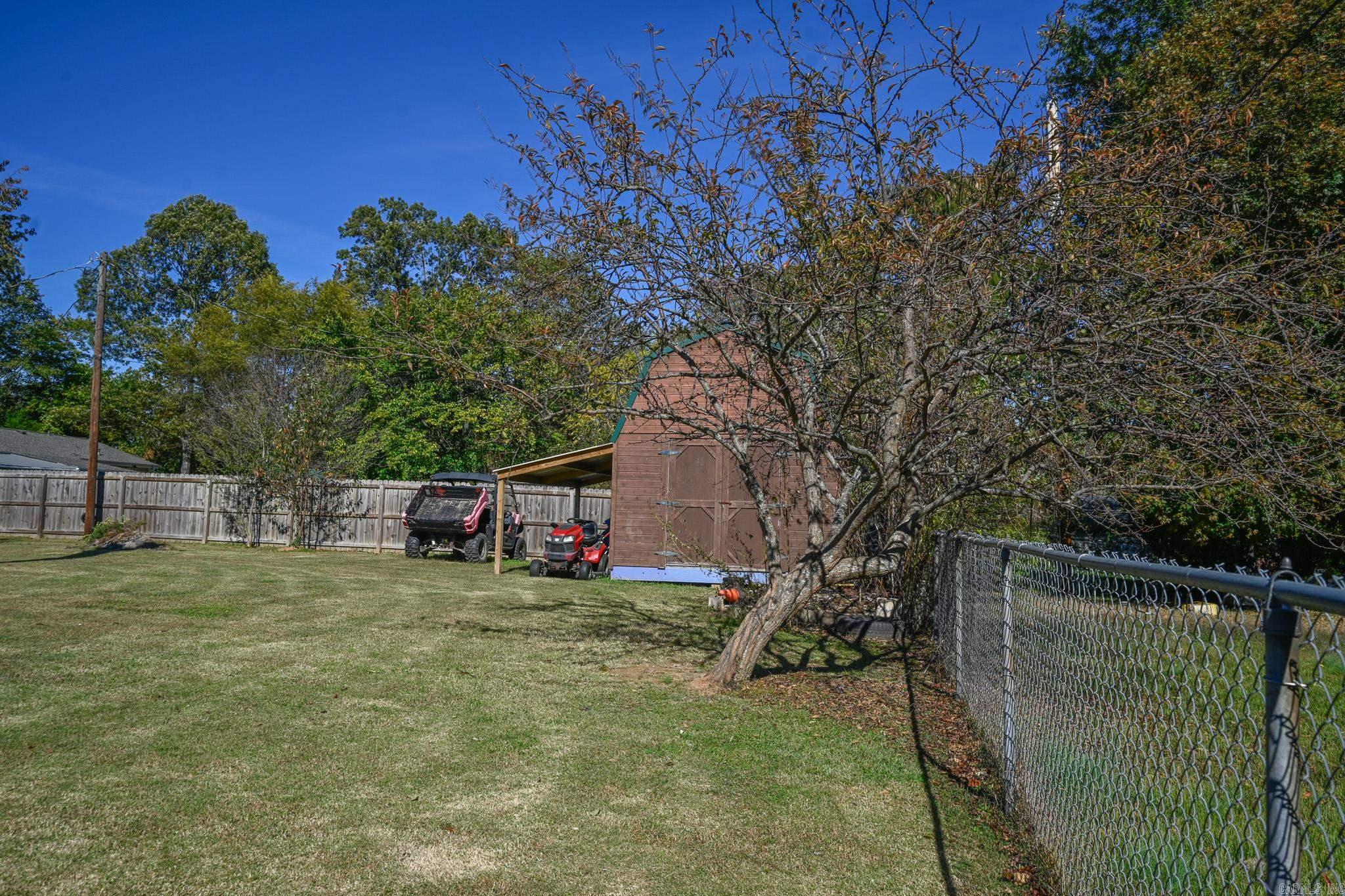 Riales - Residential