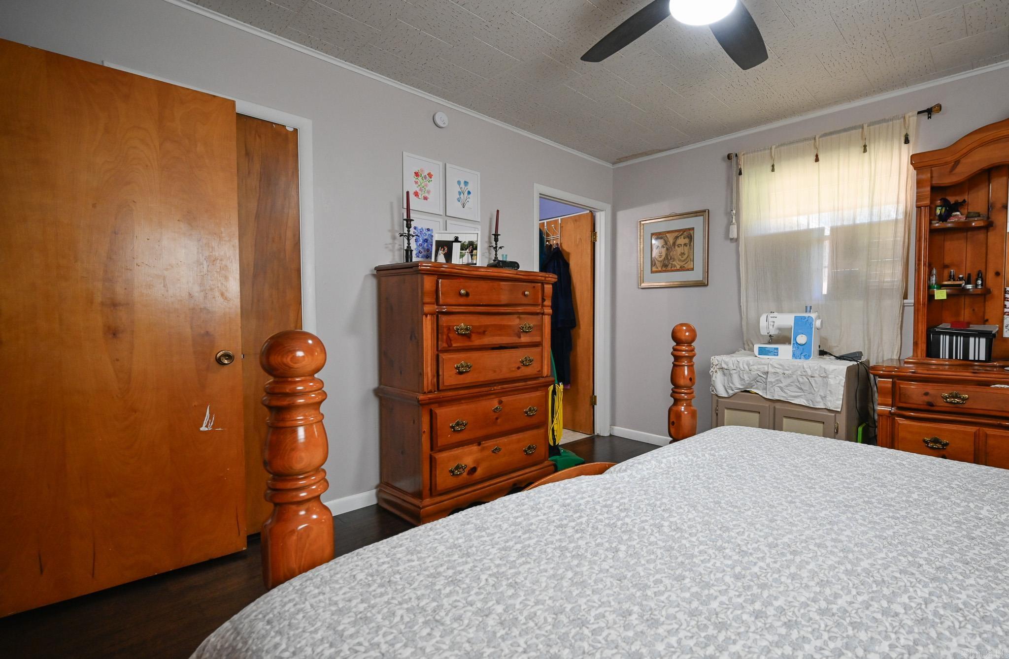 Riales - Residential