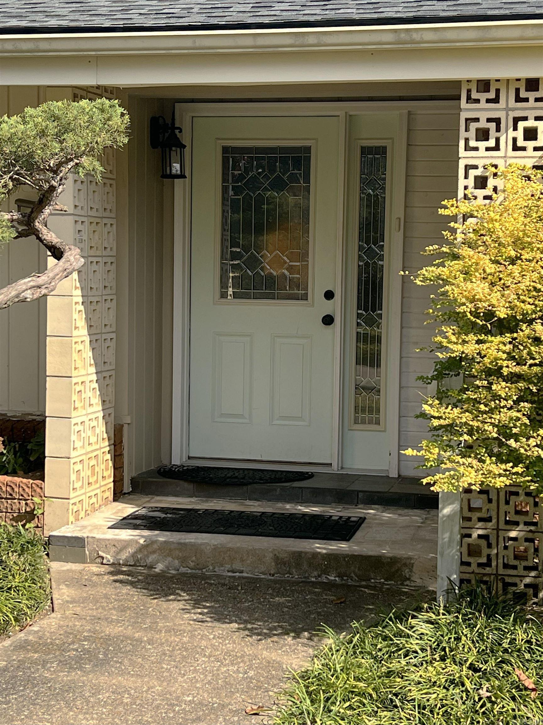 Riales - Residential