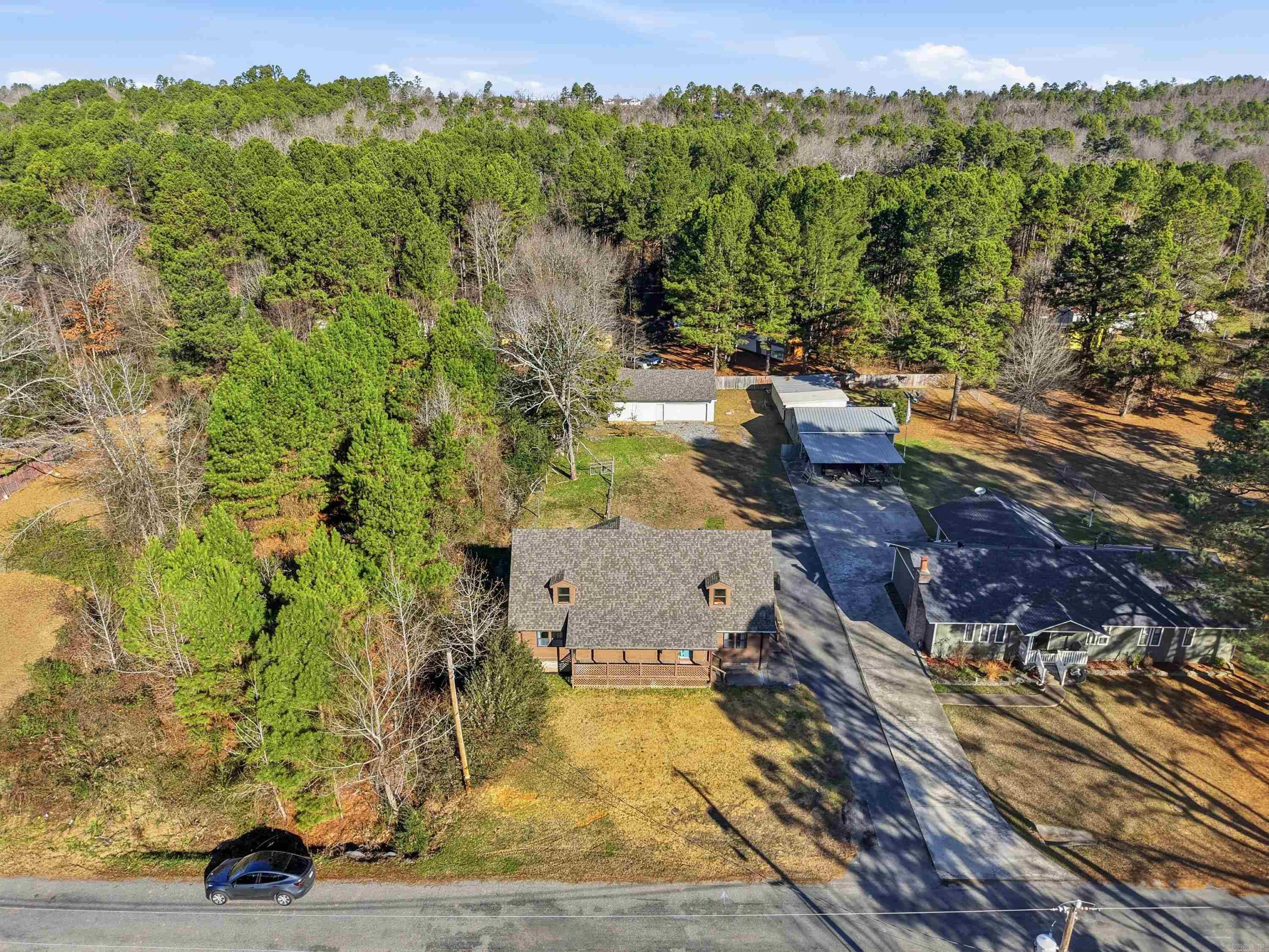 LONE PINE - Residential