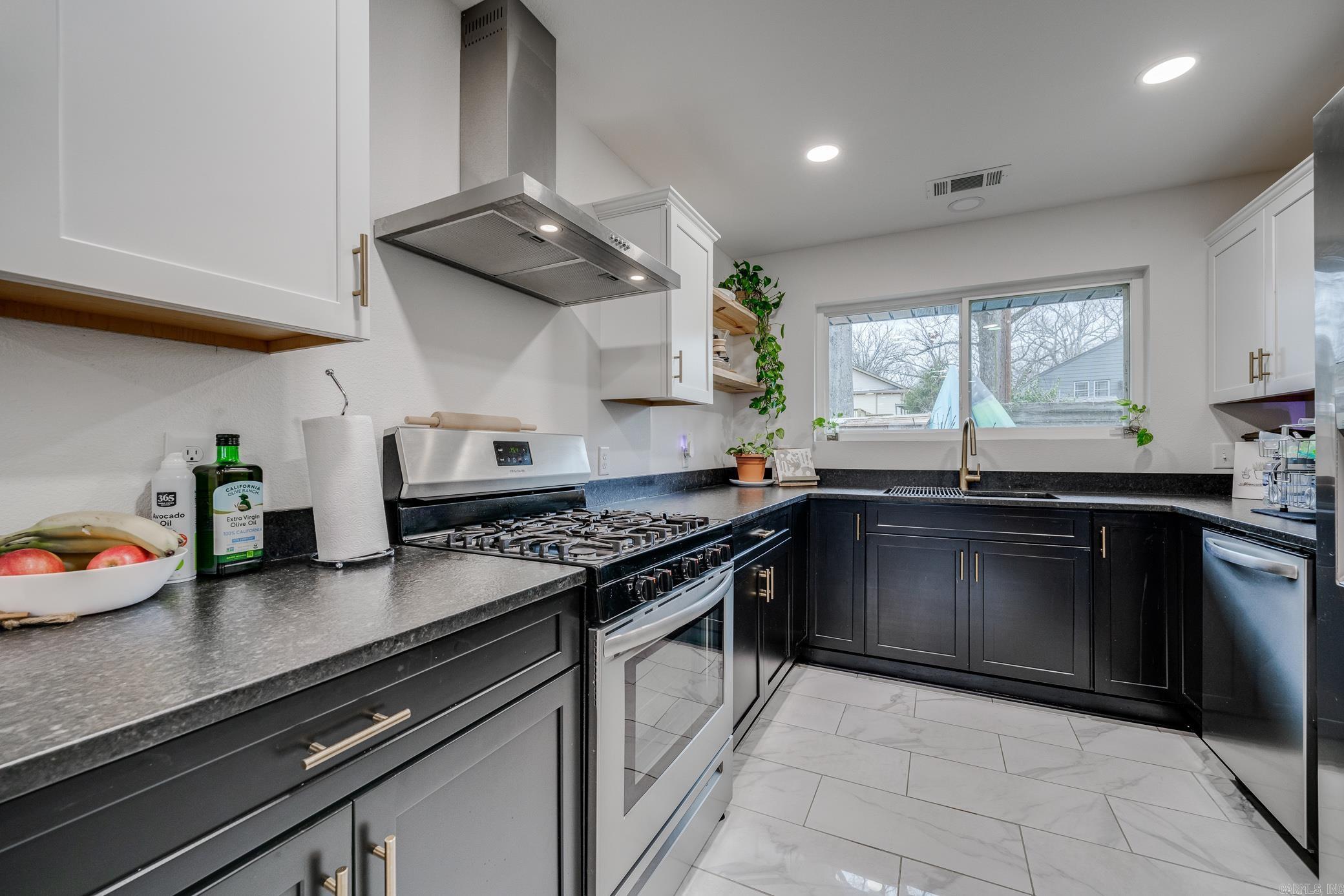 BRICKTON ADDN - Residential