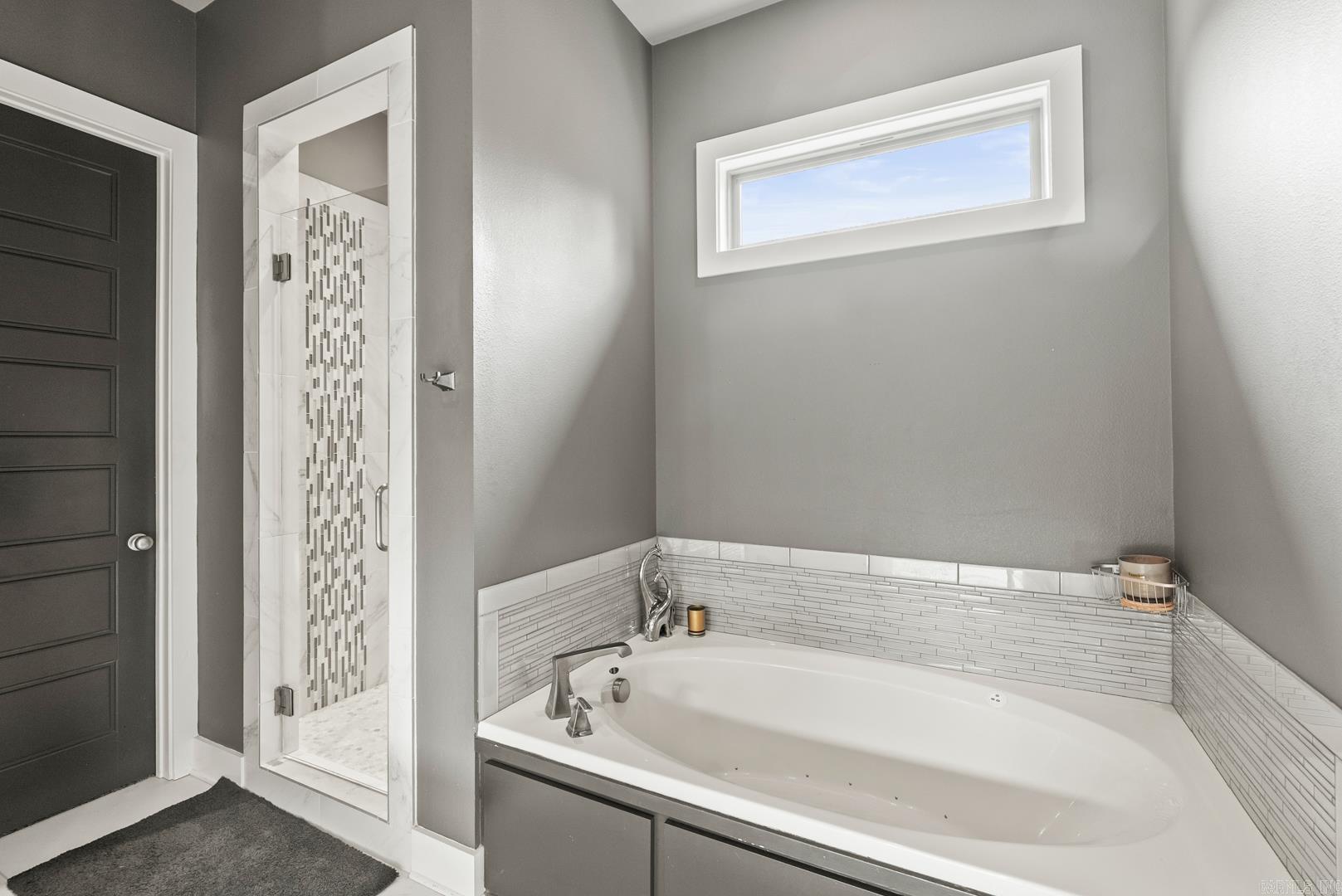 MAUMELLE VALLEY ESTATES - Residential