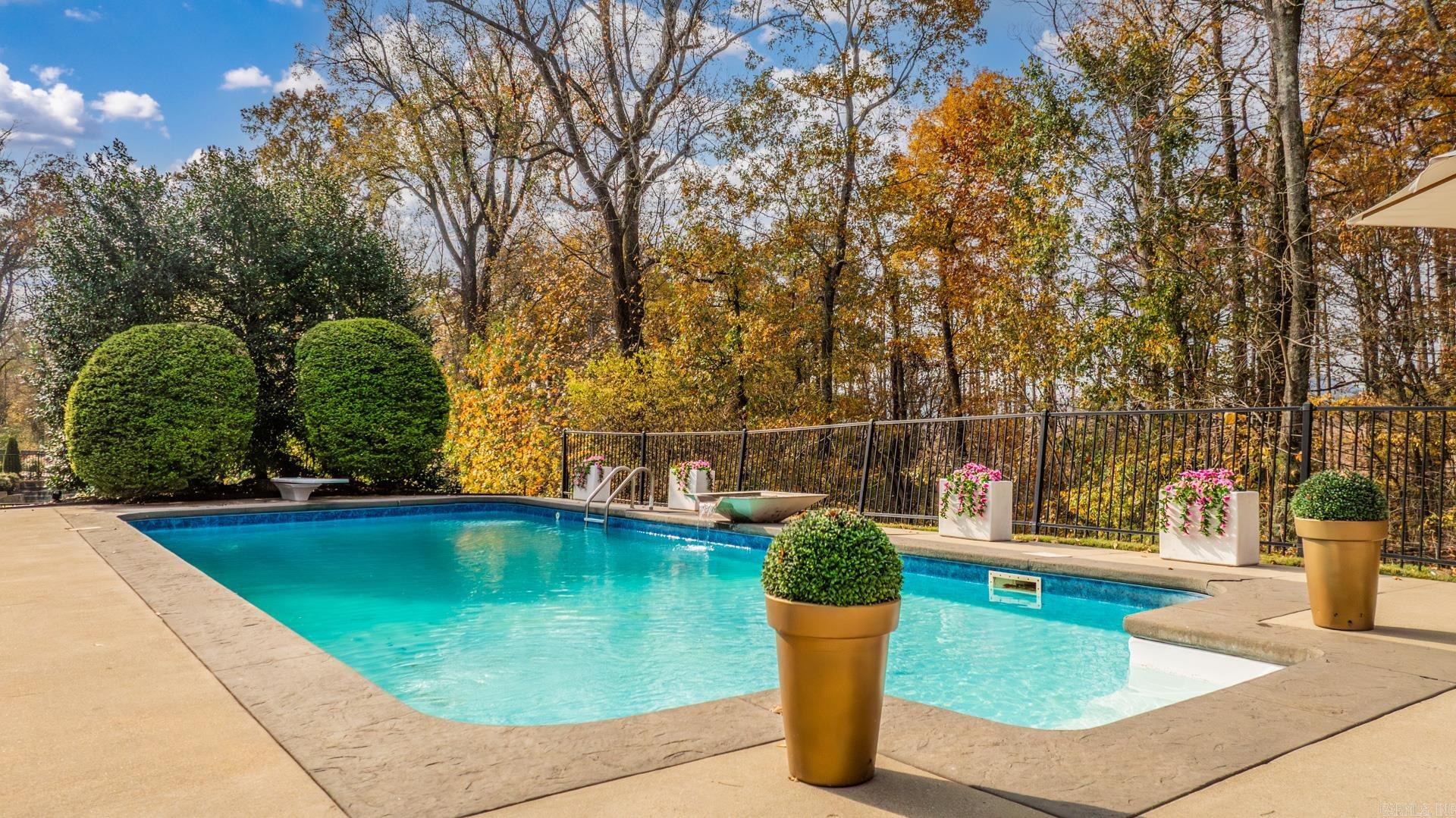 MAUMELLE VALLEY ESTATES - Residential