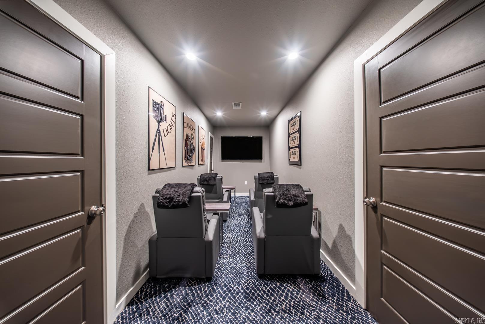 MAUMELLE VALLEY ESTATES - Residential