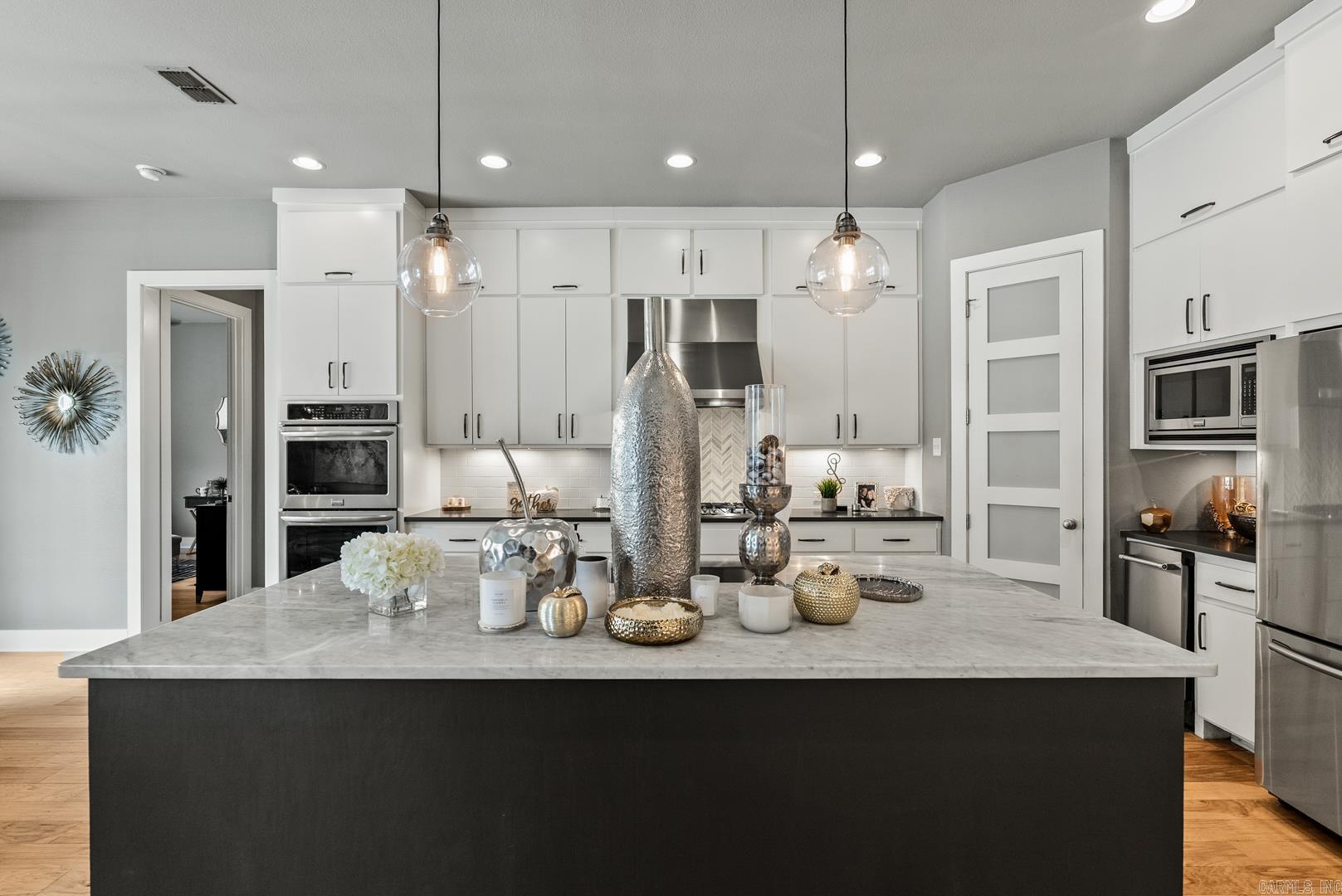 MAUMELLE VALLEY ESTATES - Residential