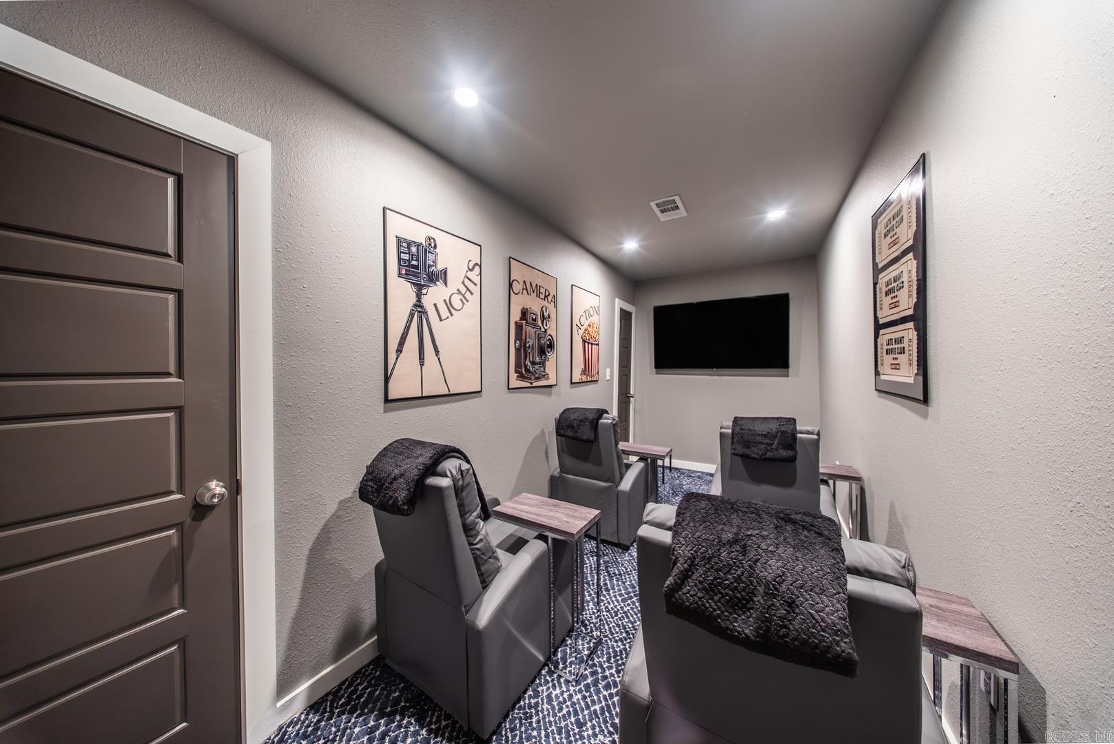 MAUMELLE VALLEY ESTATES - Residential