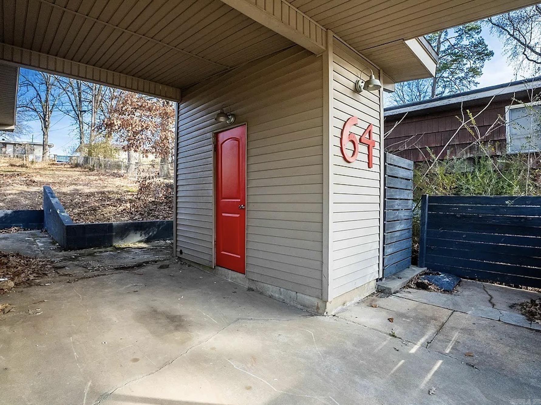 MEADOWCLIFF - Residential