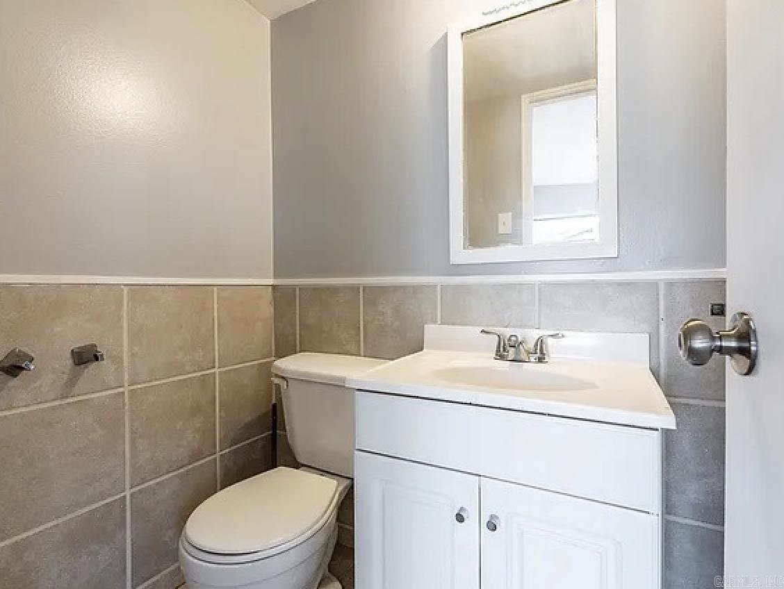 MEADOWCLIFF - Residential