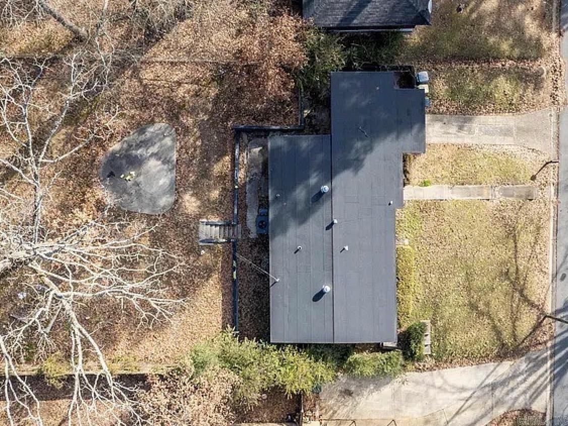 MEADOWCLIFF - Residential