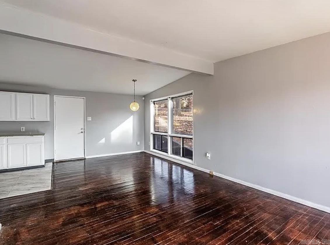 MEADOWCLIFF - Residential