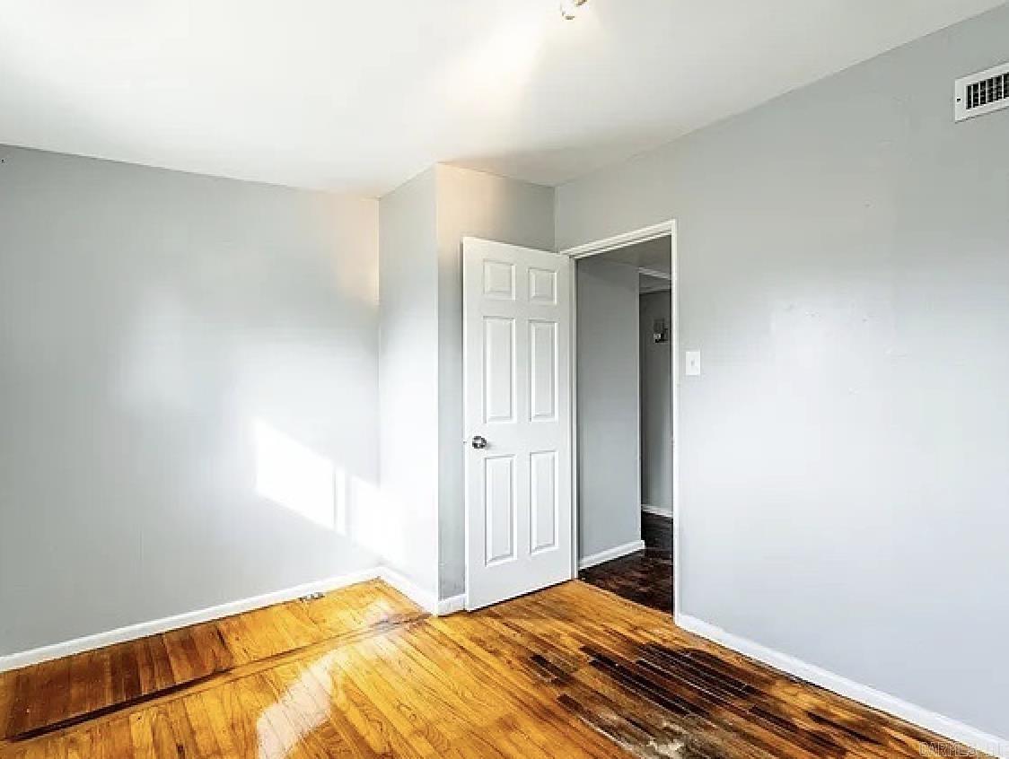 MEADOWCLIFF - Residential