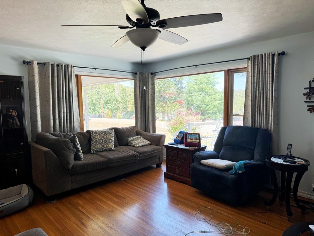 Ojibway Second - Residential