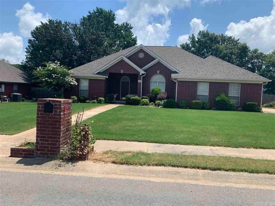 Spacious and bright 3 bedroom, 2 bathroom house in a great location! His and Hers closets, jetted tub, built-in shelving, large laundry room, hard floors throughout, pantry, newer appliances and more! Shed in the fully fenced backyard is for tenant use too!