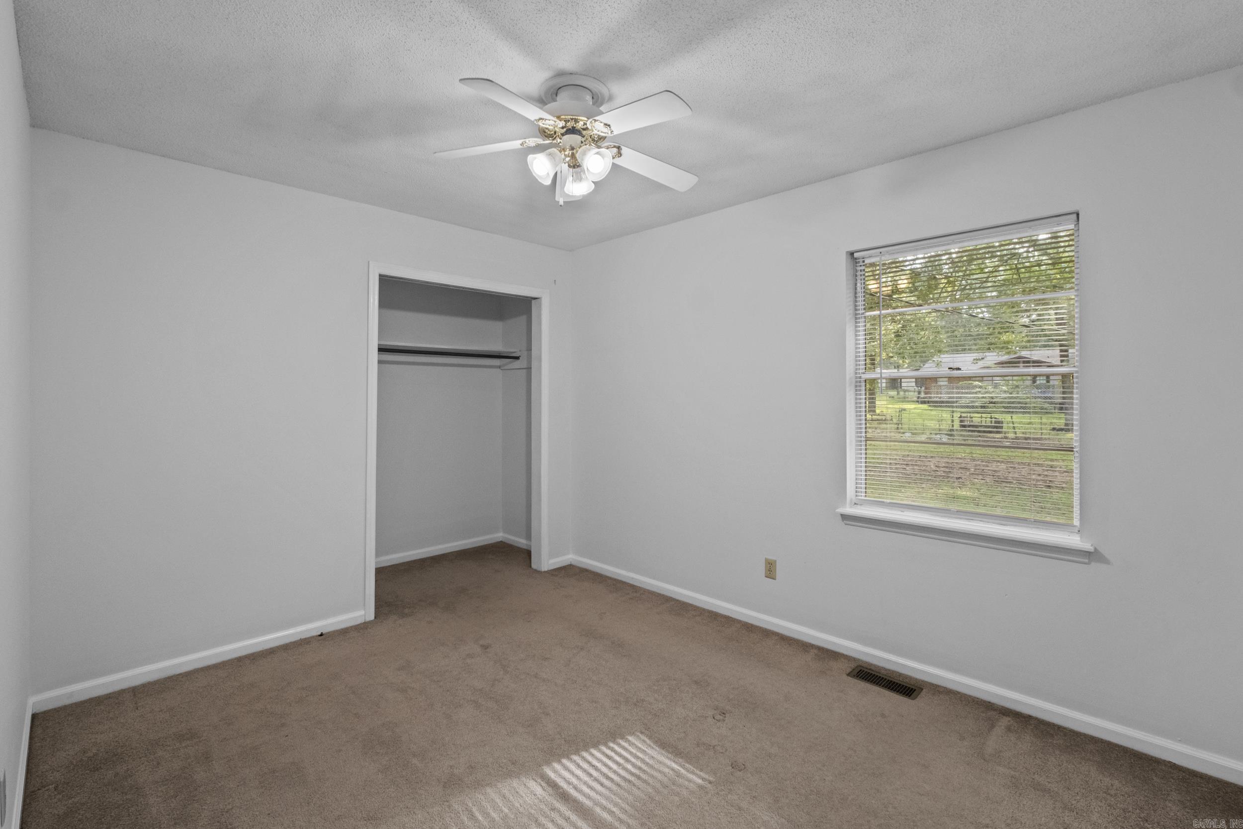 ARBOR OAKS - Residential