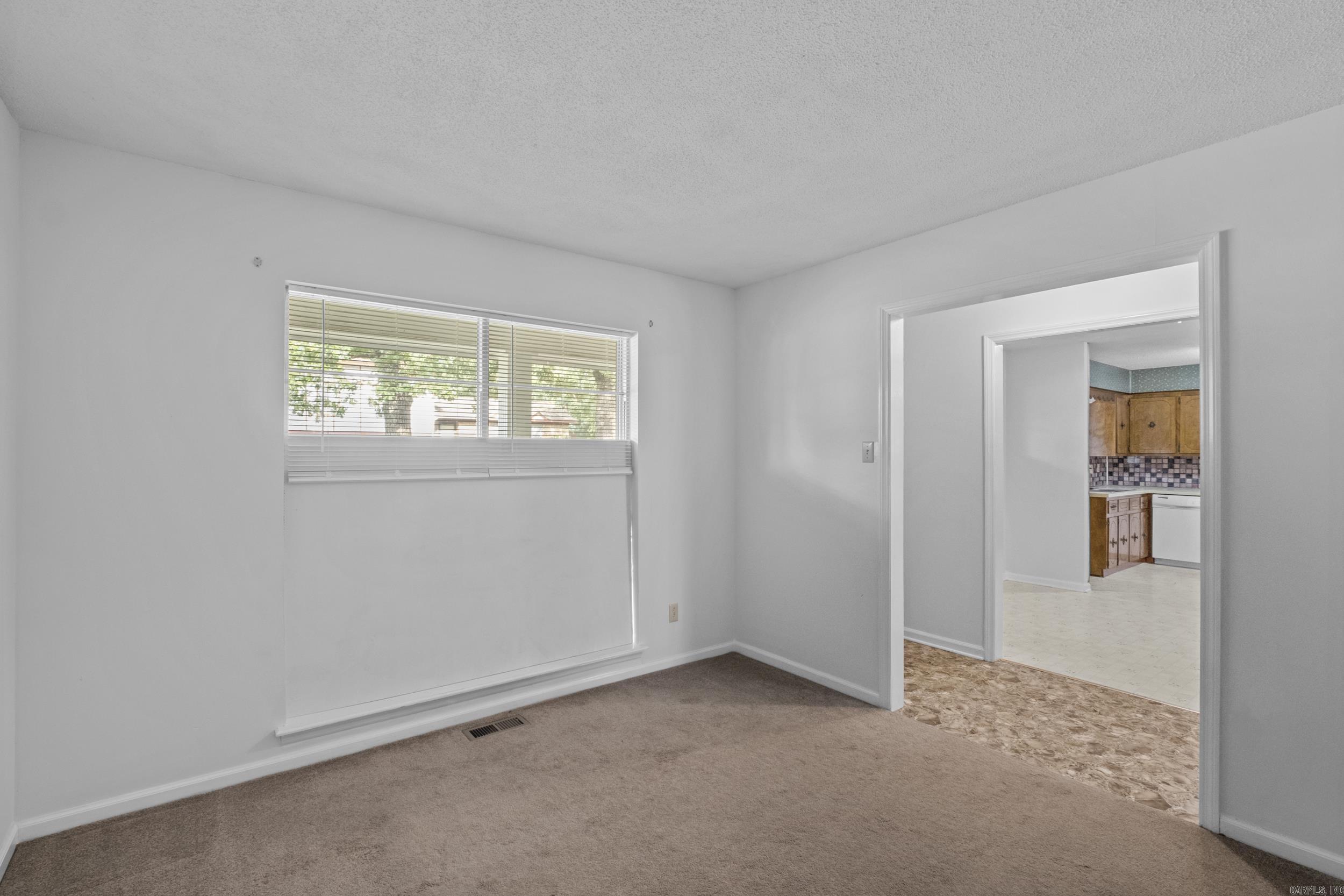 ARBOR OAKS - Residential