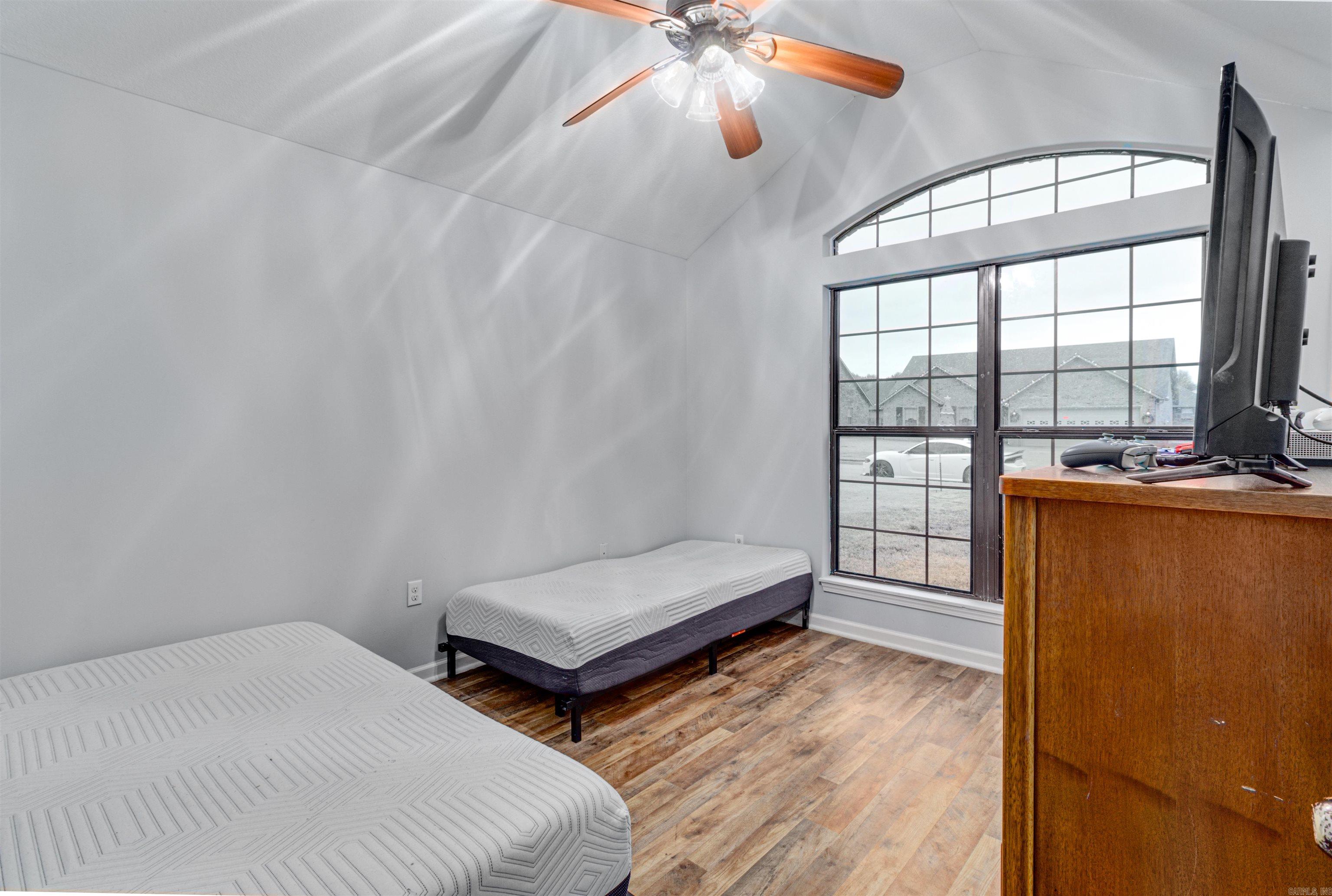 Donlee Ridge Phase 2 - Residential