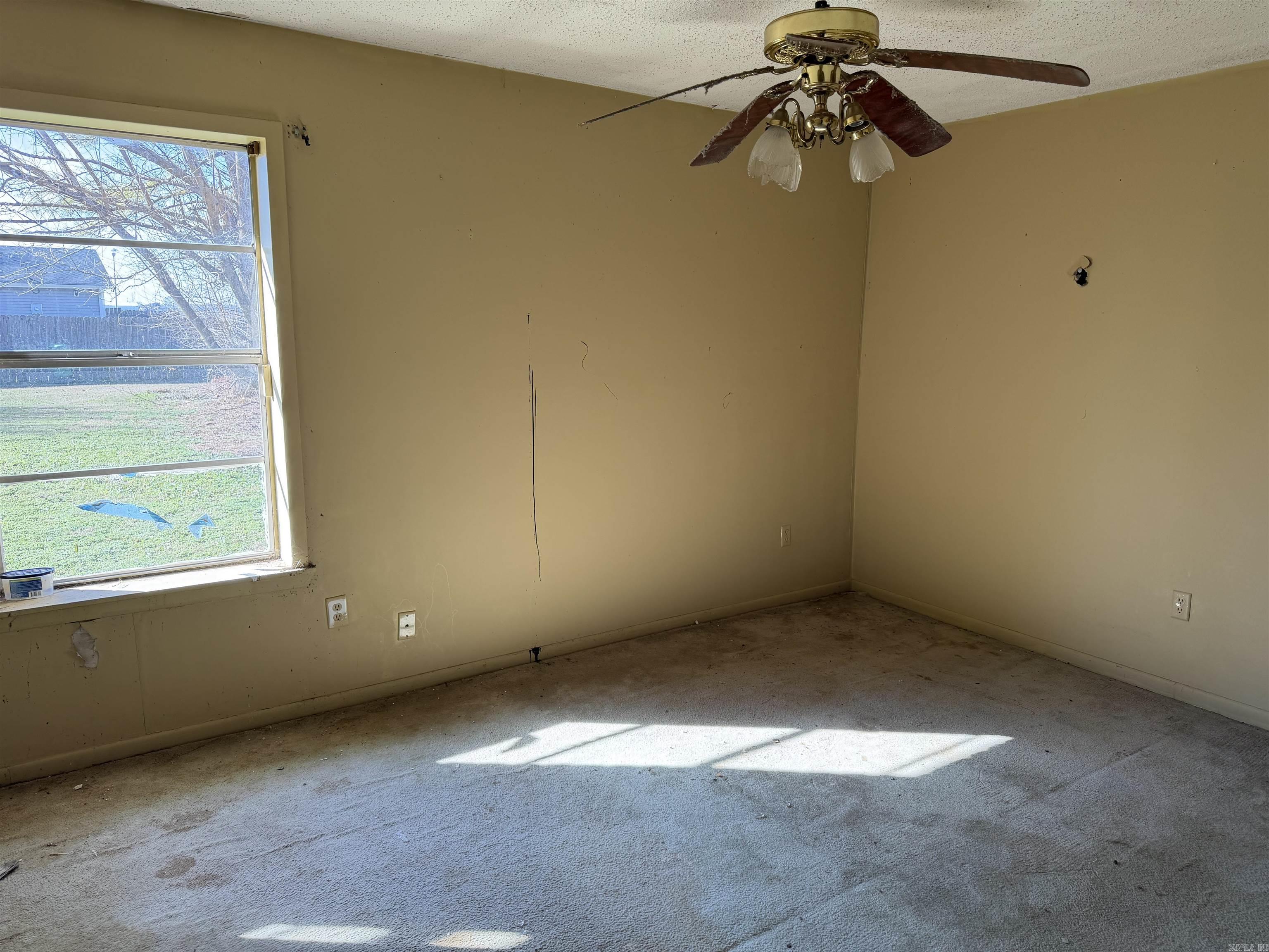 Kelly Diane Gardens - Residential