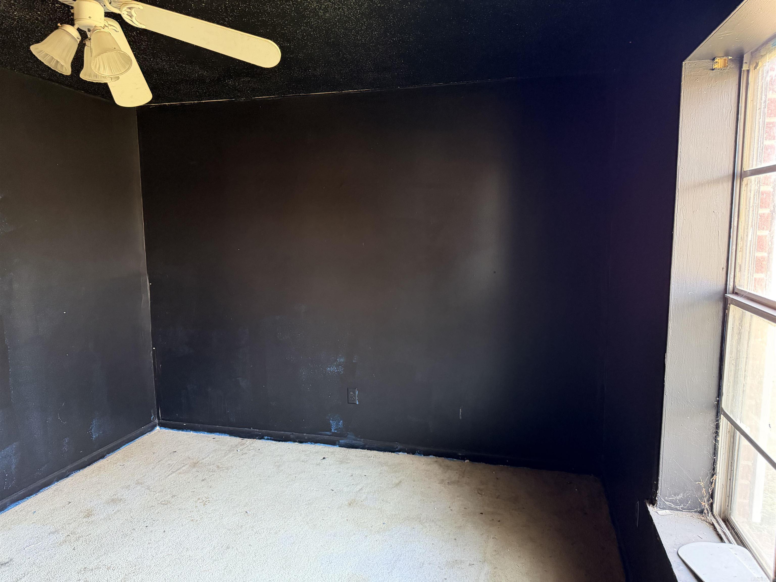 Kelly Diane Gardens - Residential