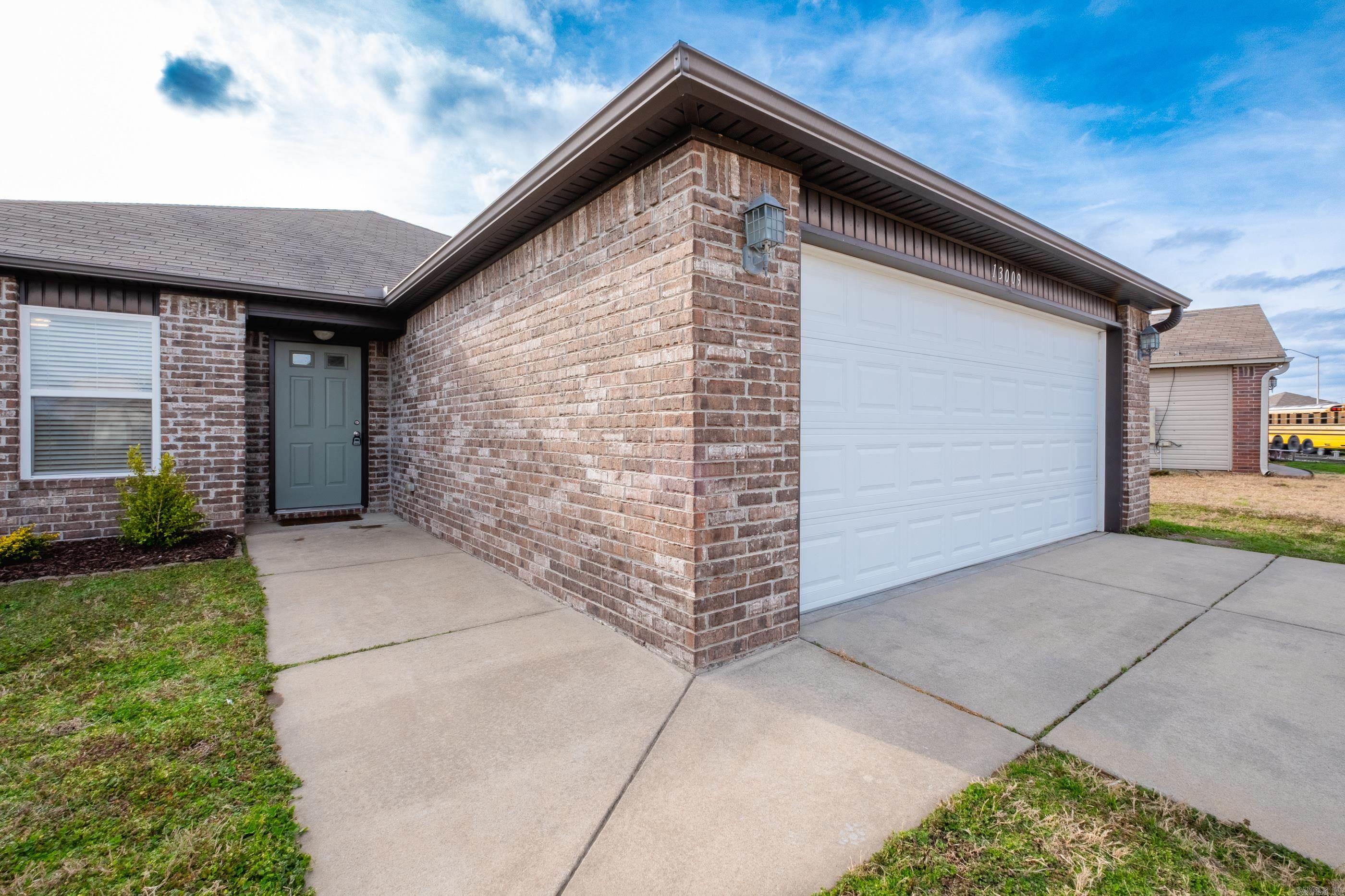 FAULKNER CROSSING - Residential