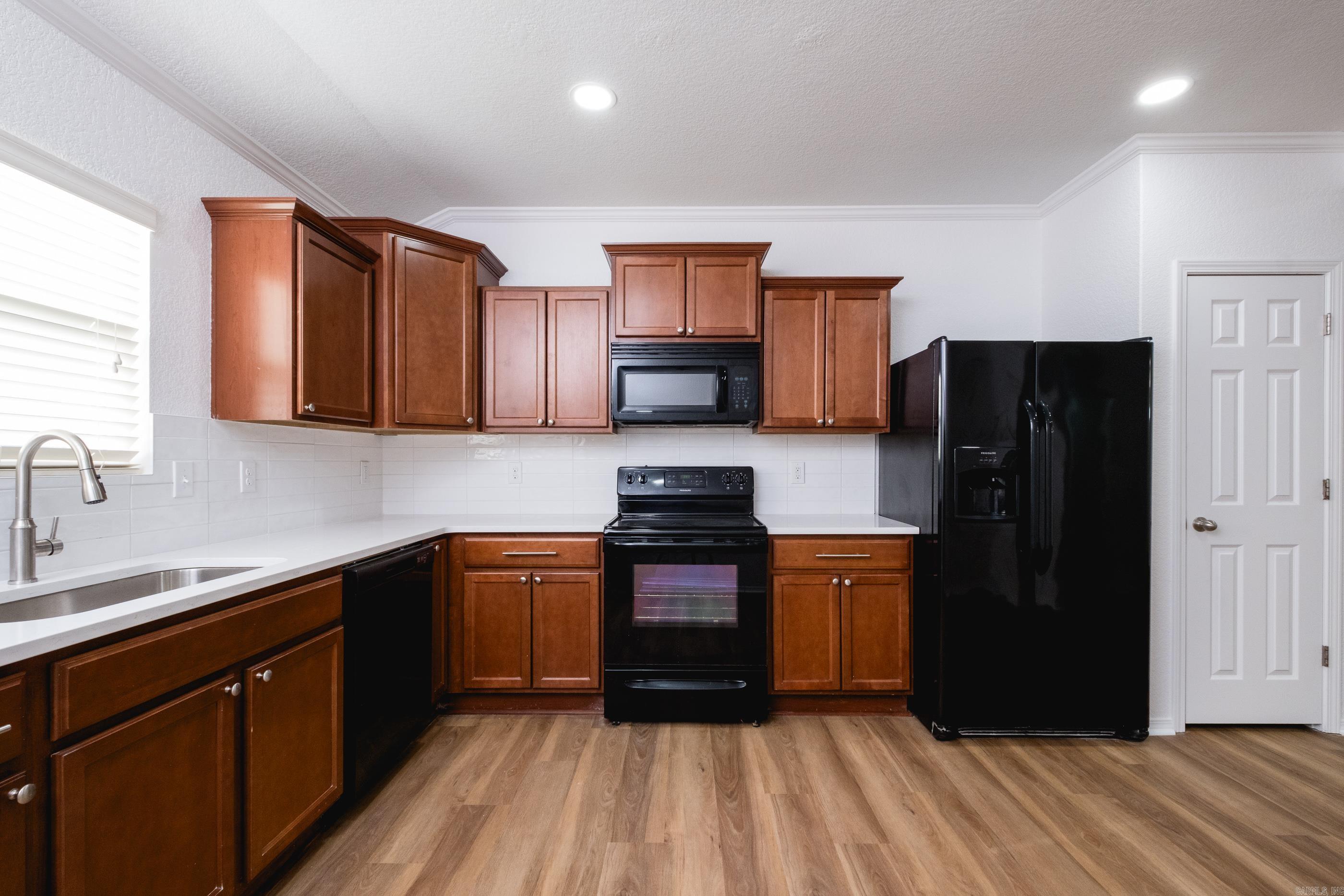 FAULKNER CROSSING - Residential