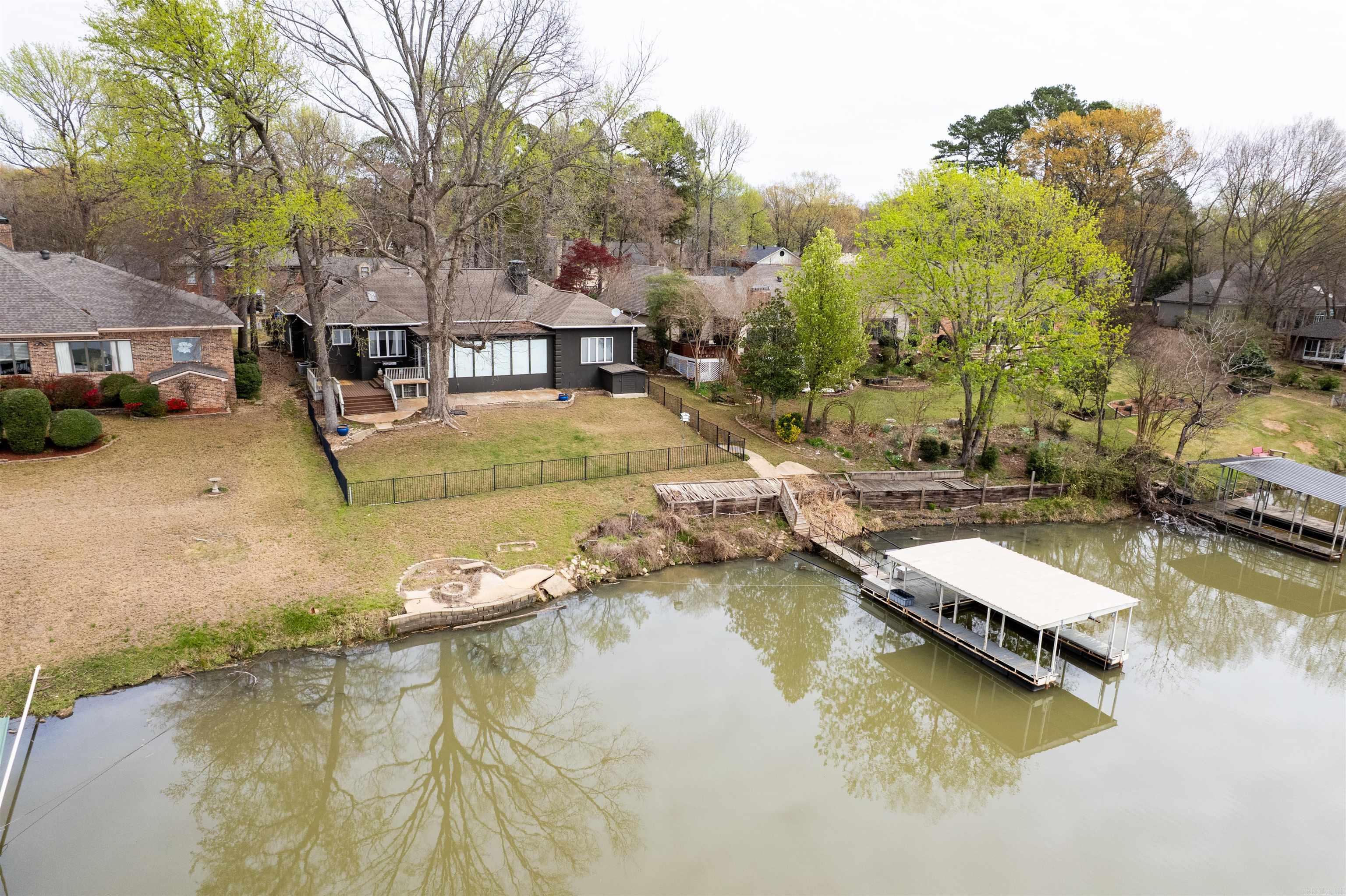 RIVER RUN ADDN - Residential