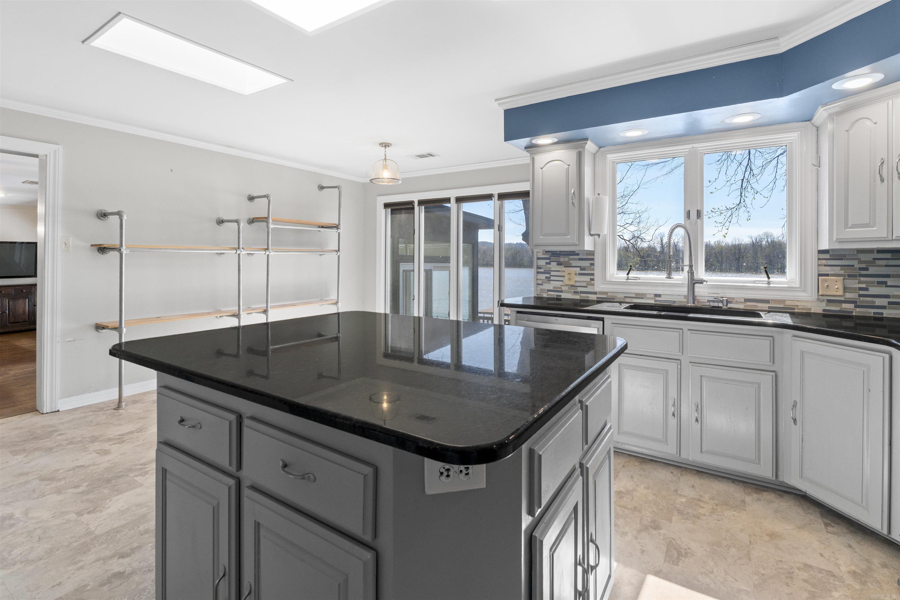 RIVER RUN ADDN - Residential