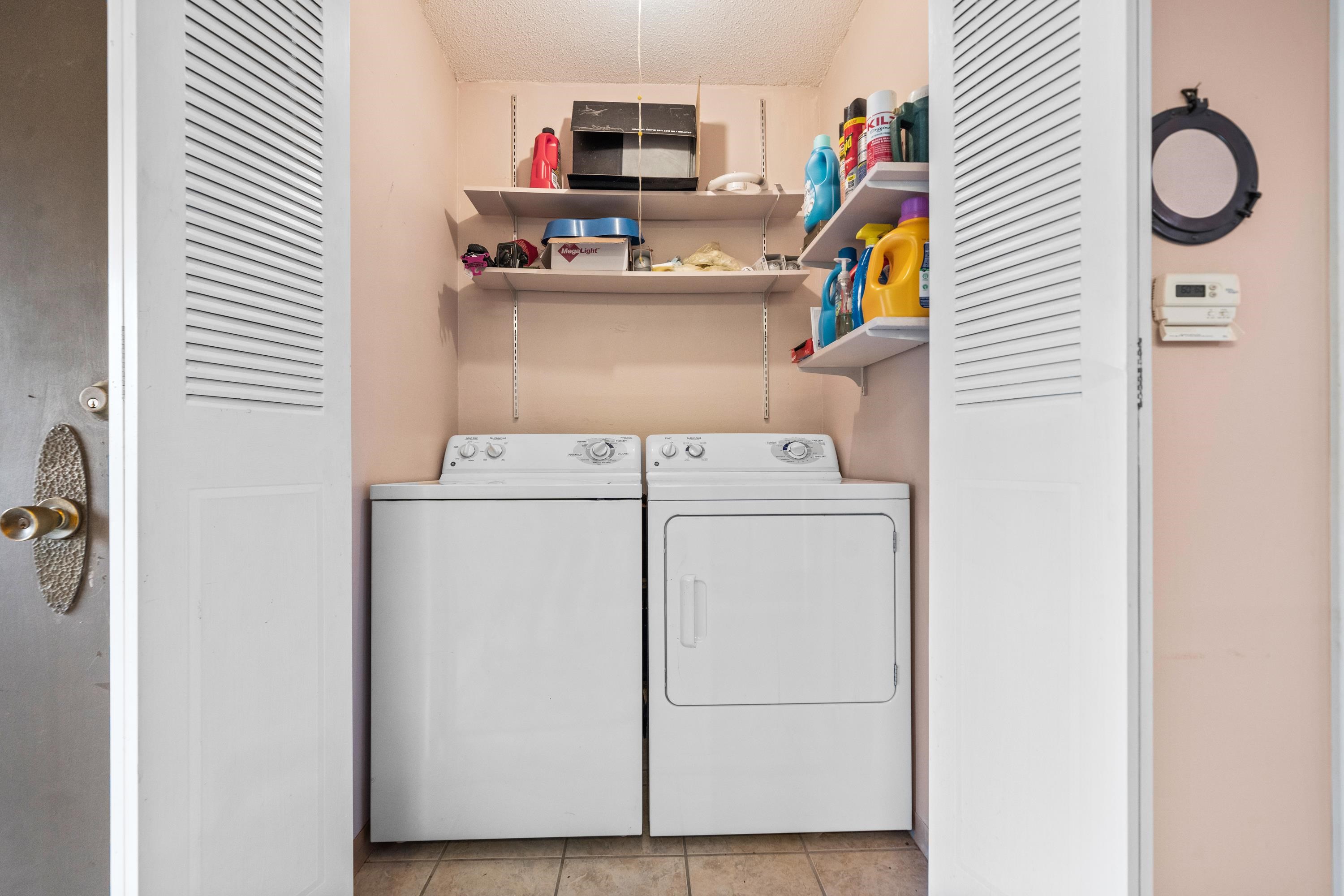DISCOVERY BAY COLONY REG. - Residential