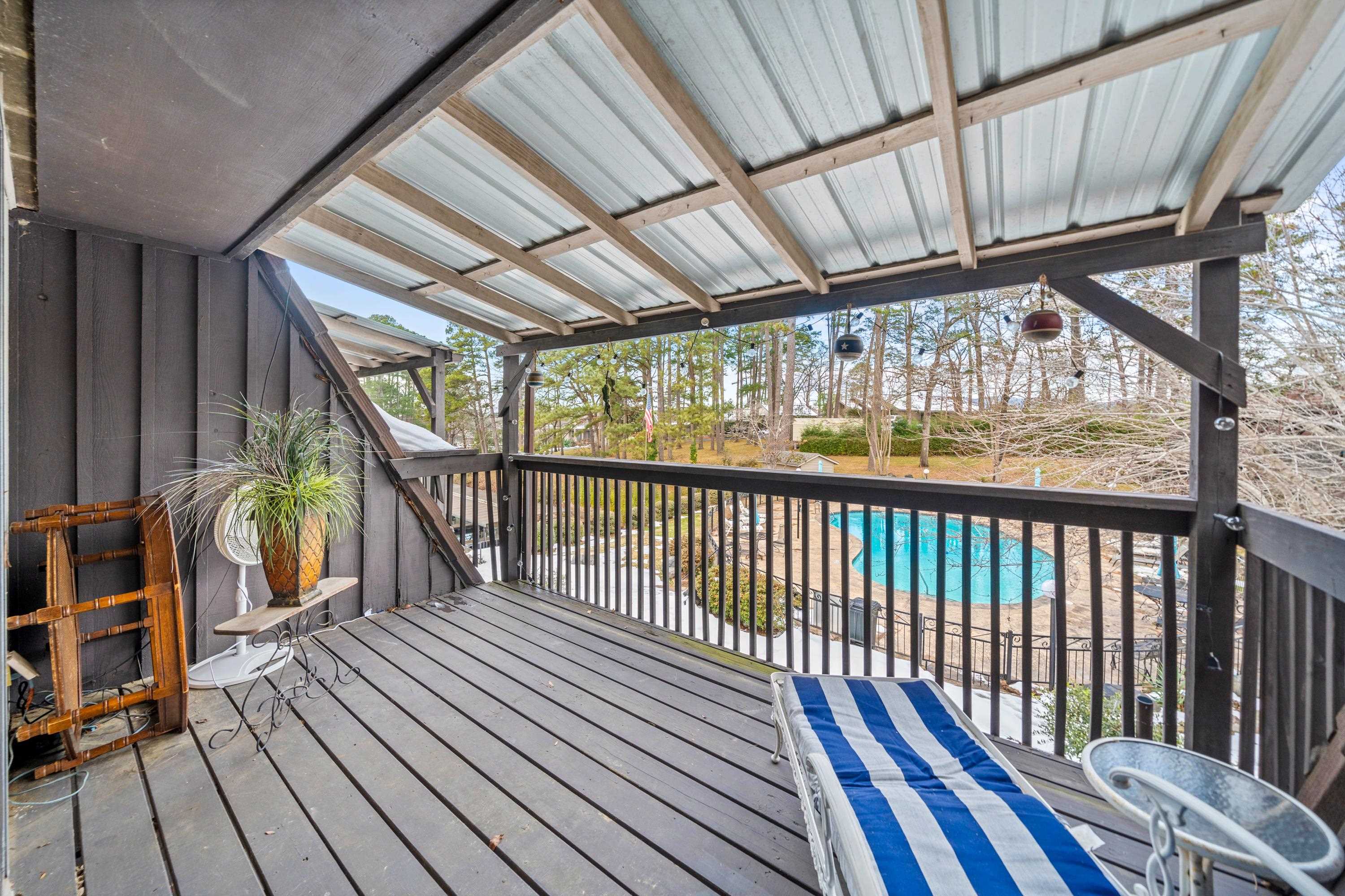 DISCOVERY BAY COLONY REG. - Residential