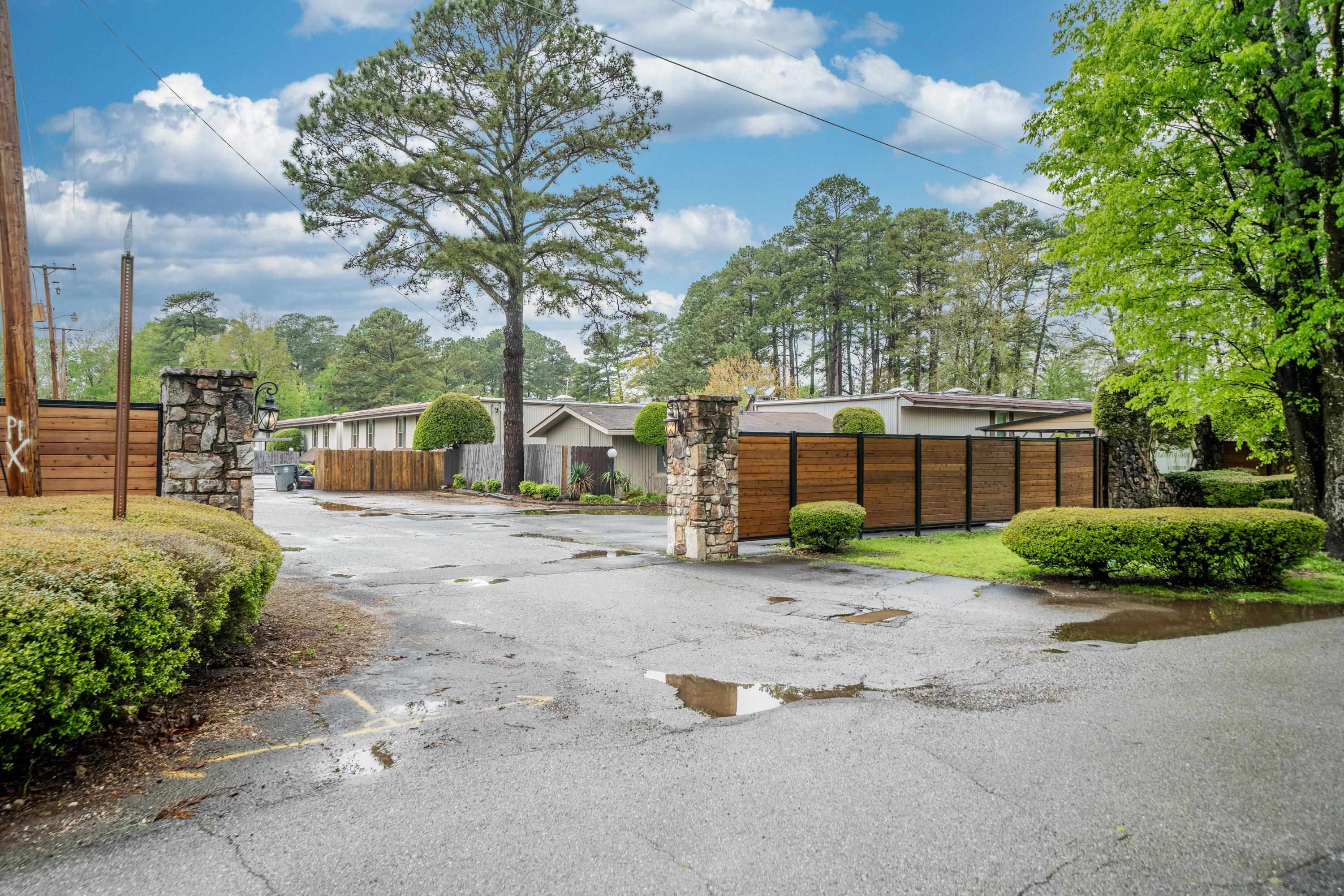 DISCOVERY BAY COLONY REG. - Residential