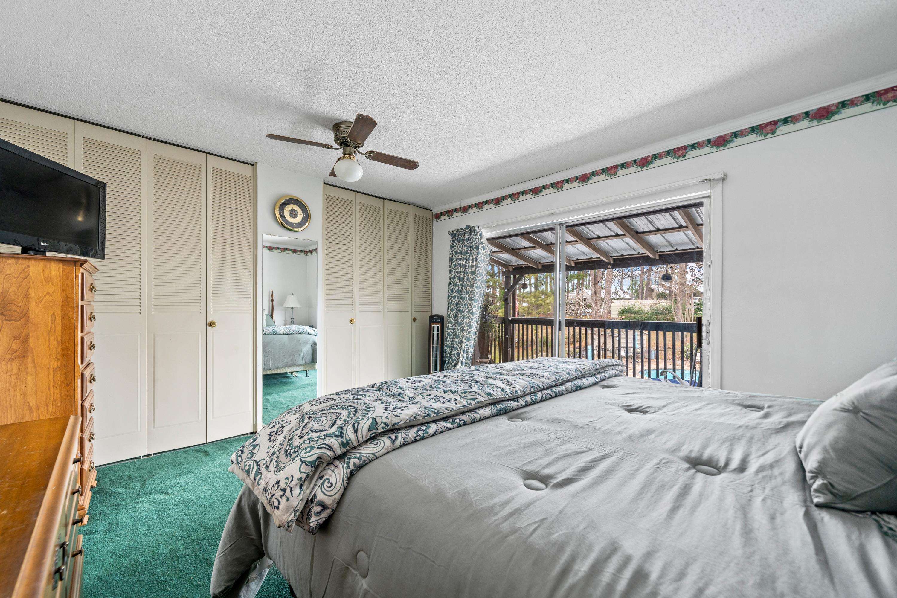 DISCOVERY BAY COLONY REG. - Residential