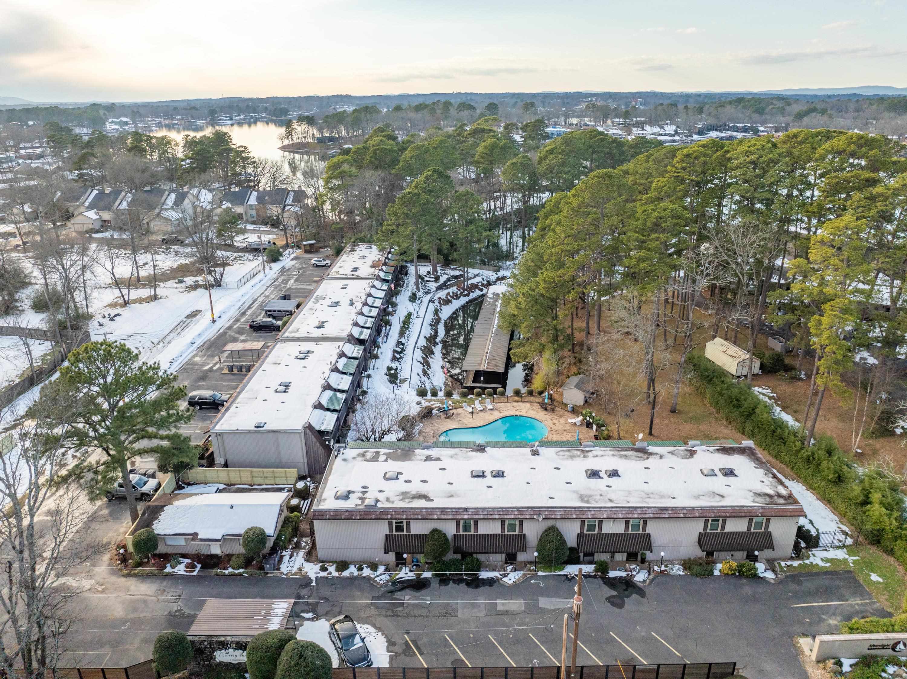 DISCOVERY BAY COLONY REG. - Residential