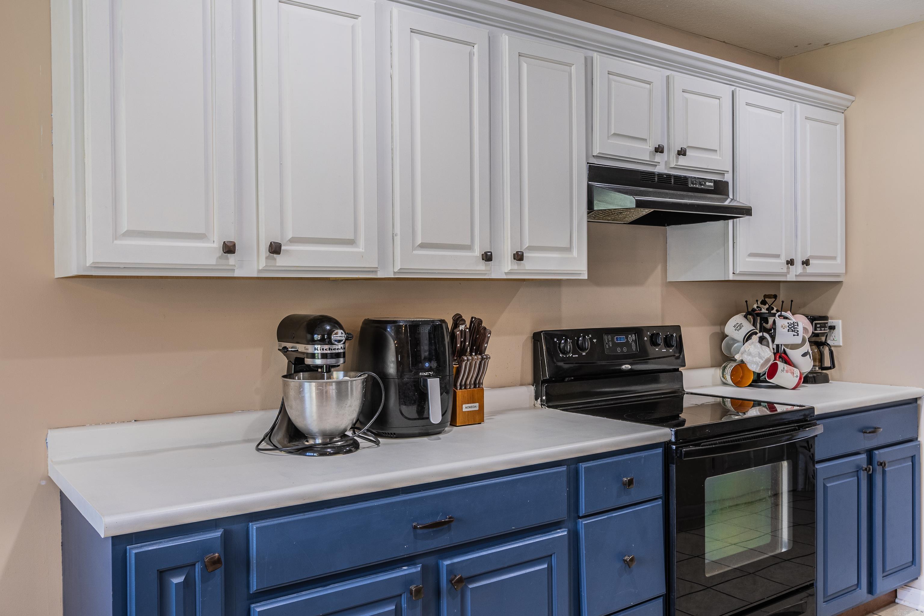 Lake View - Residential