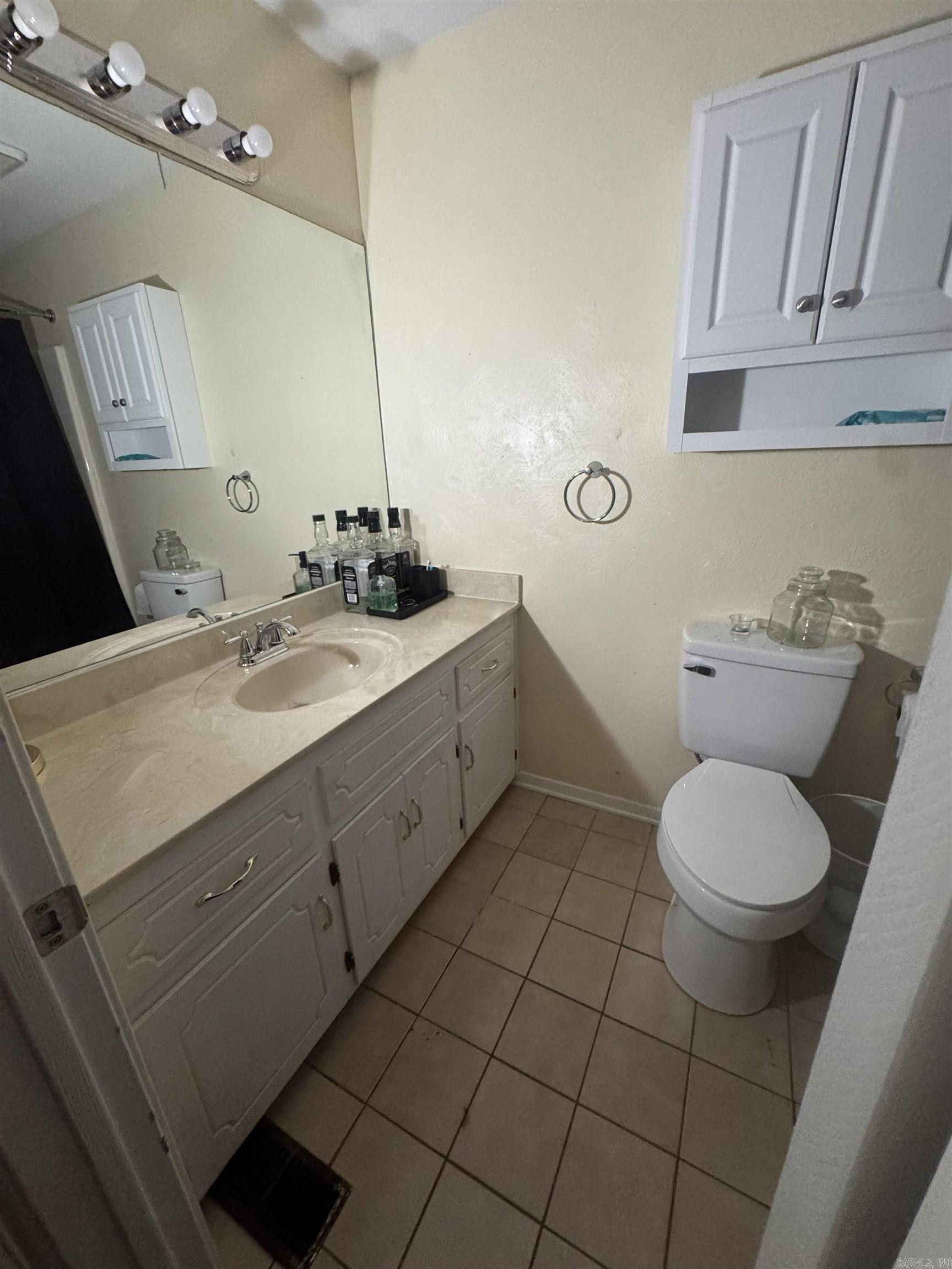 VILLA WEST HPR - Residential