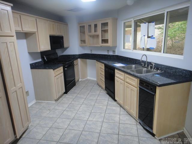 DIAMOND BLUFF ESTATES - Residential