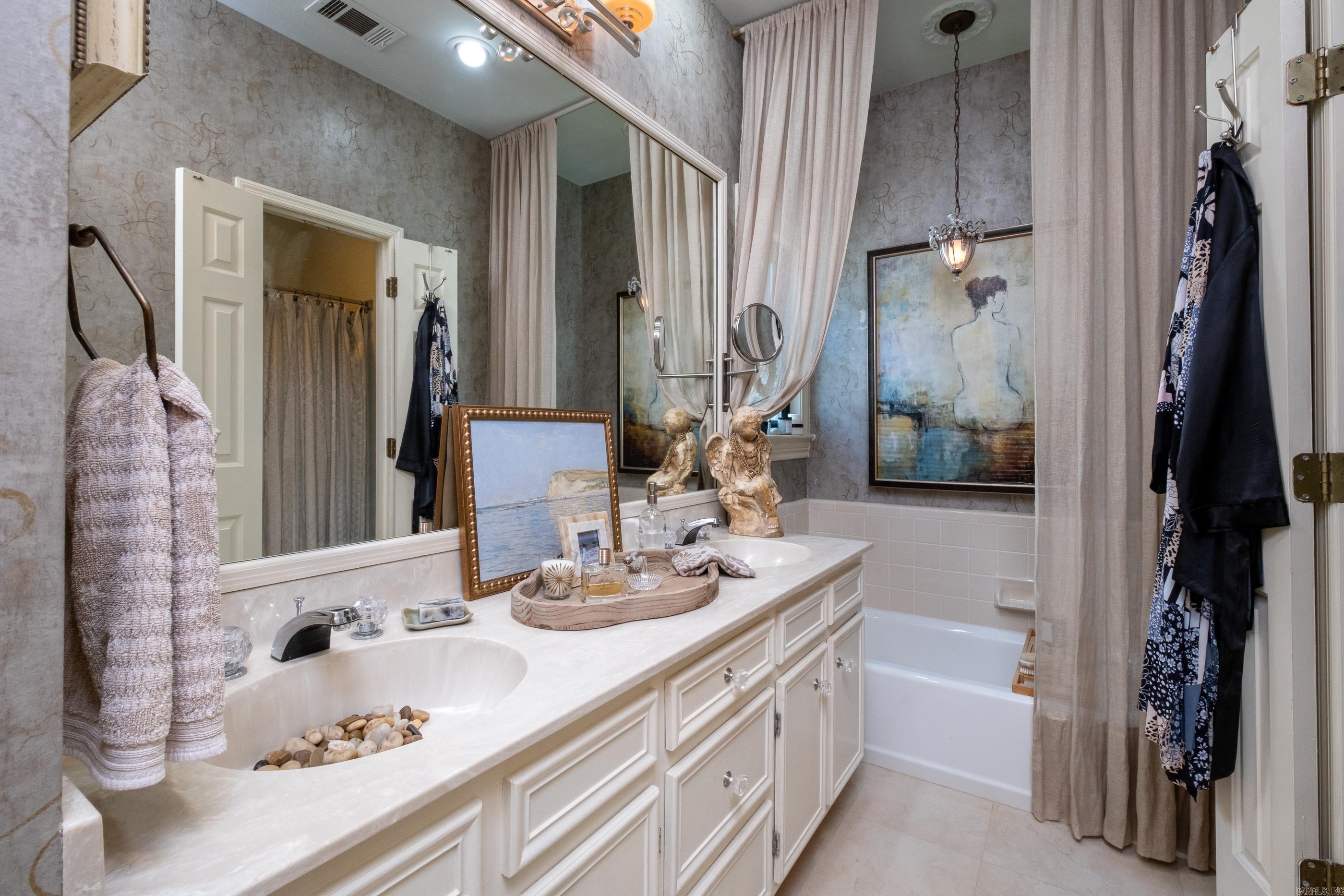 CEDAR BRANCH - Residential