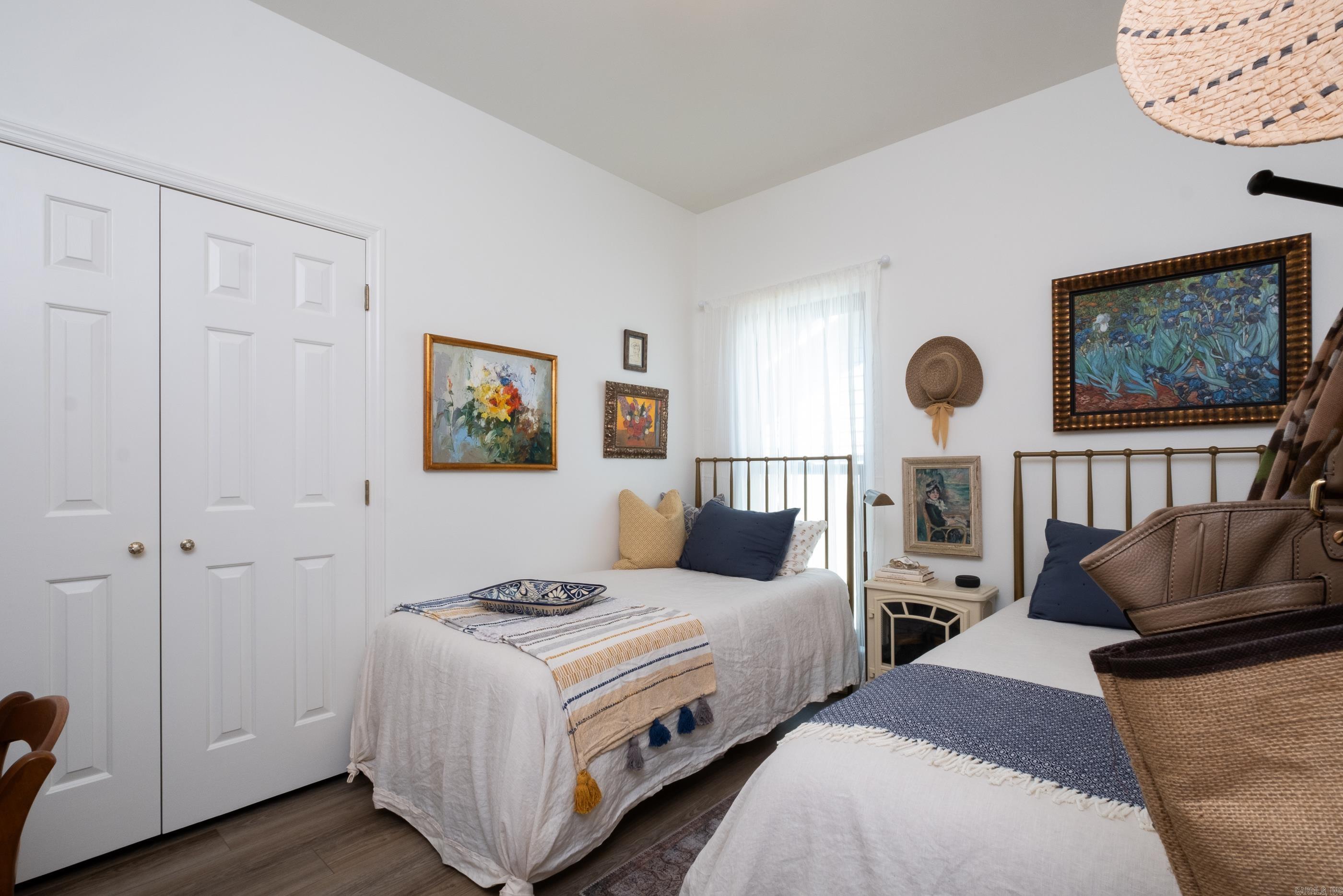 CEDAR BRANCH - Residential