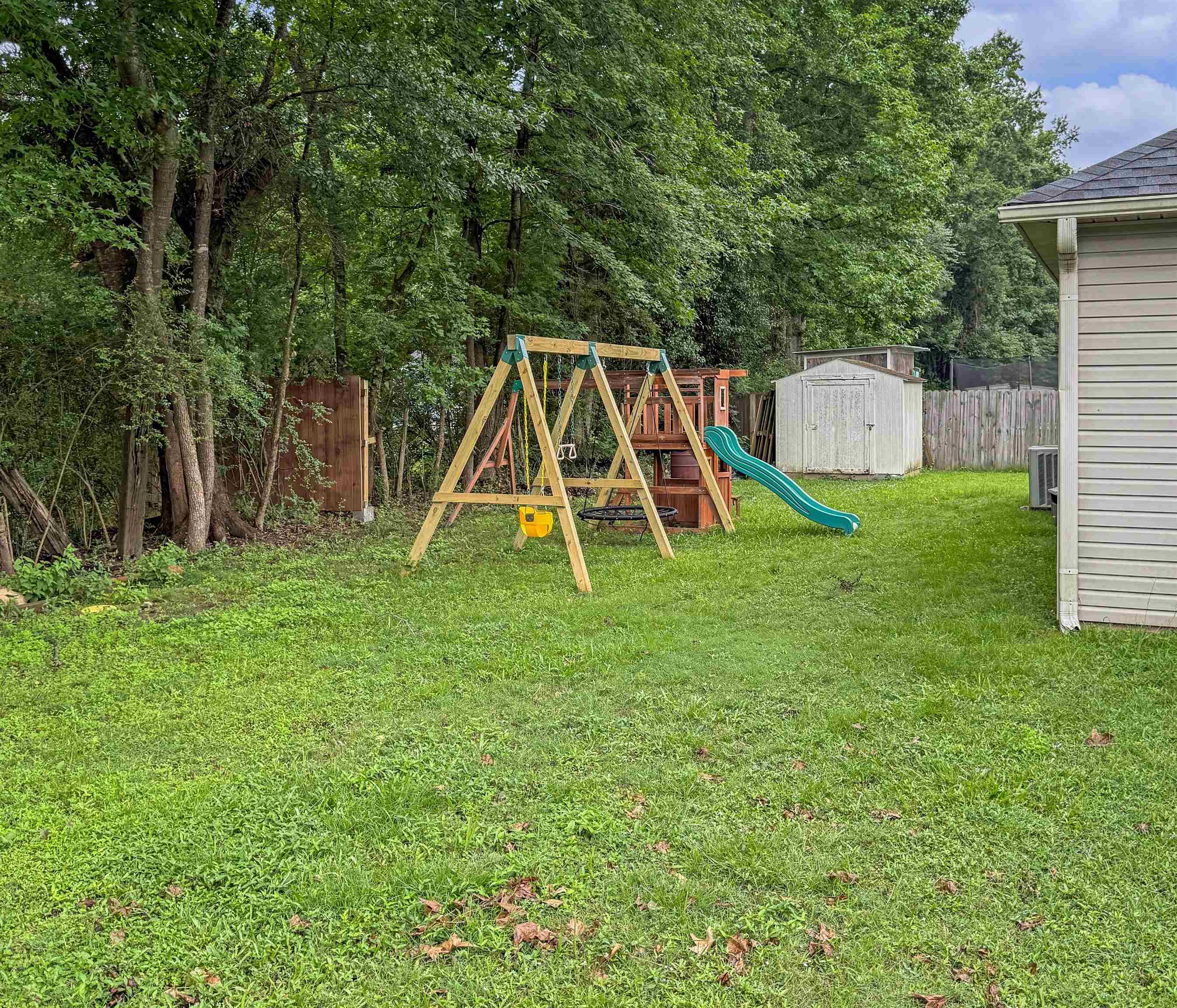 PLEASANT MEADOW - Residential