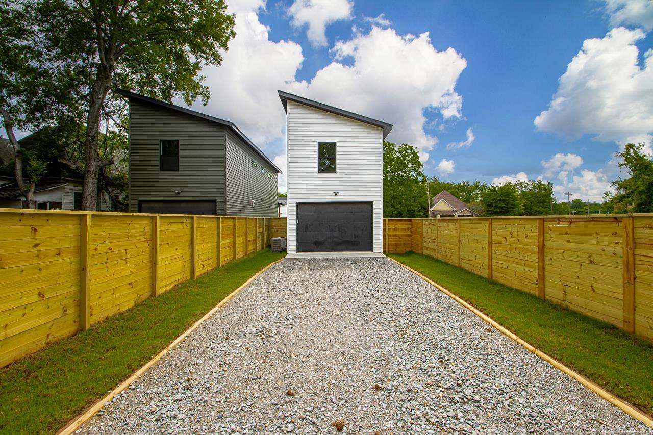 CENTENNIAL - Residential