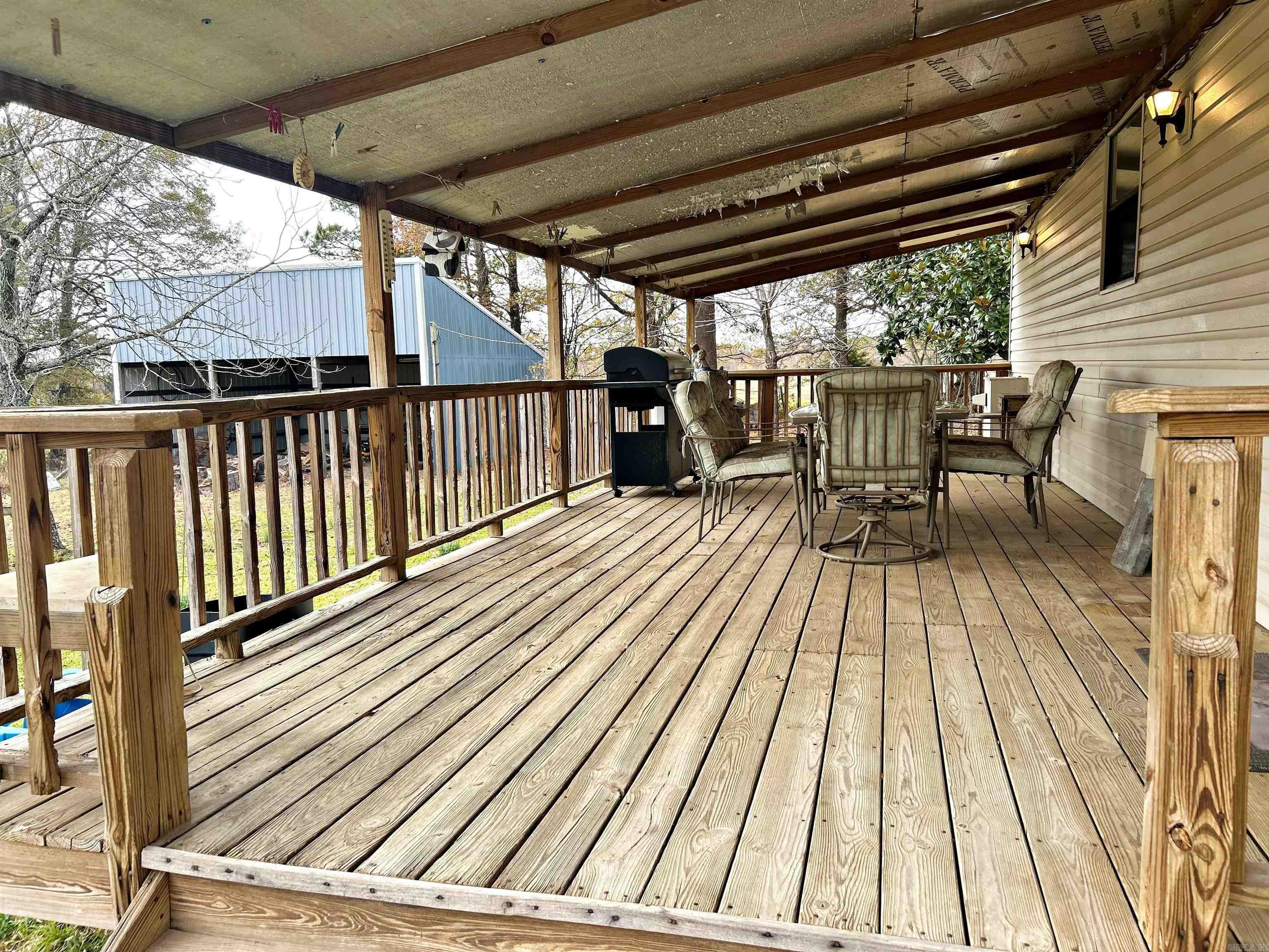 Metes & Bounds - Residential