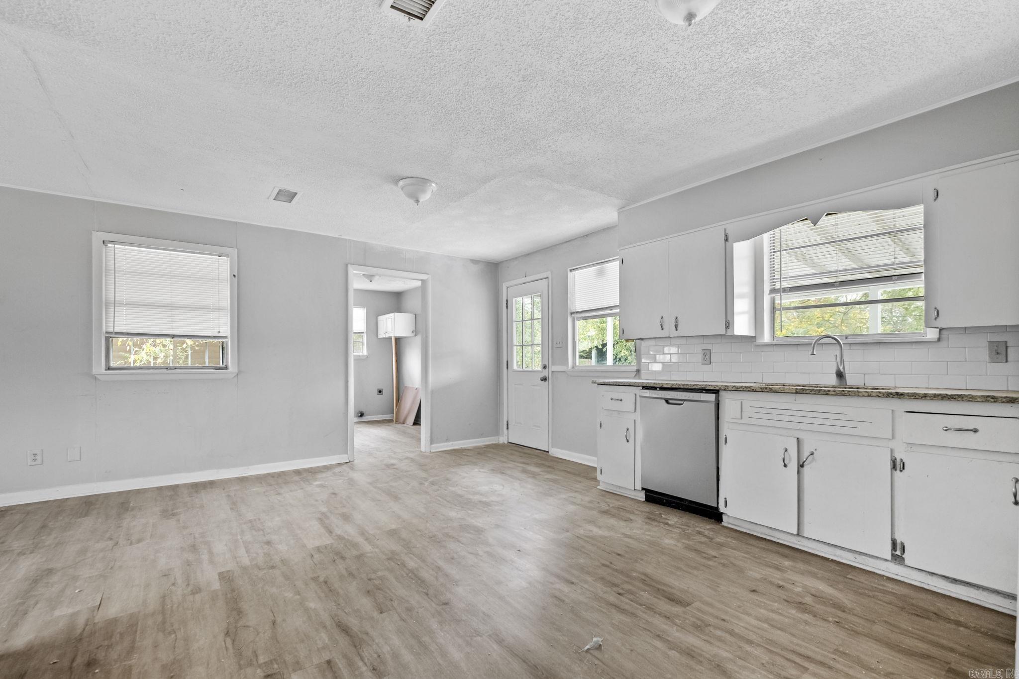 HUBERT BAILEY - Residential