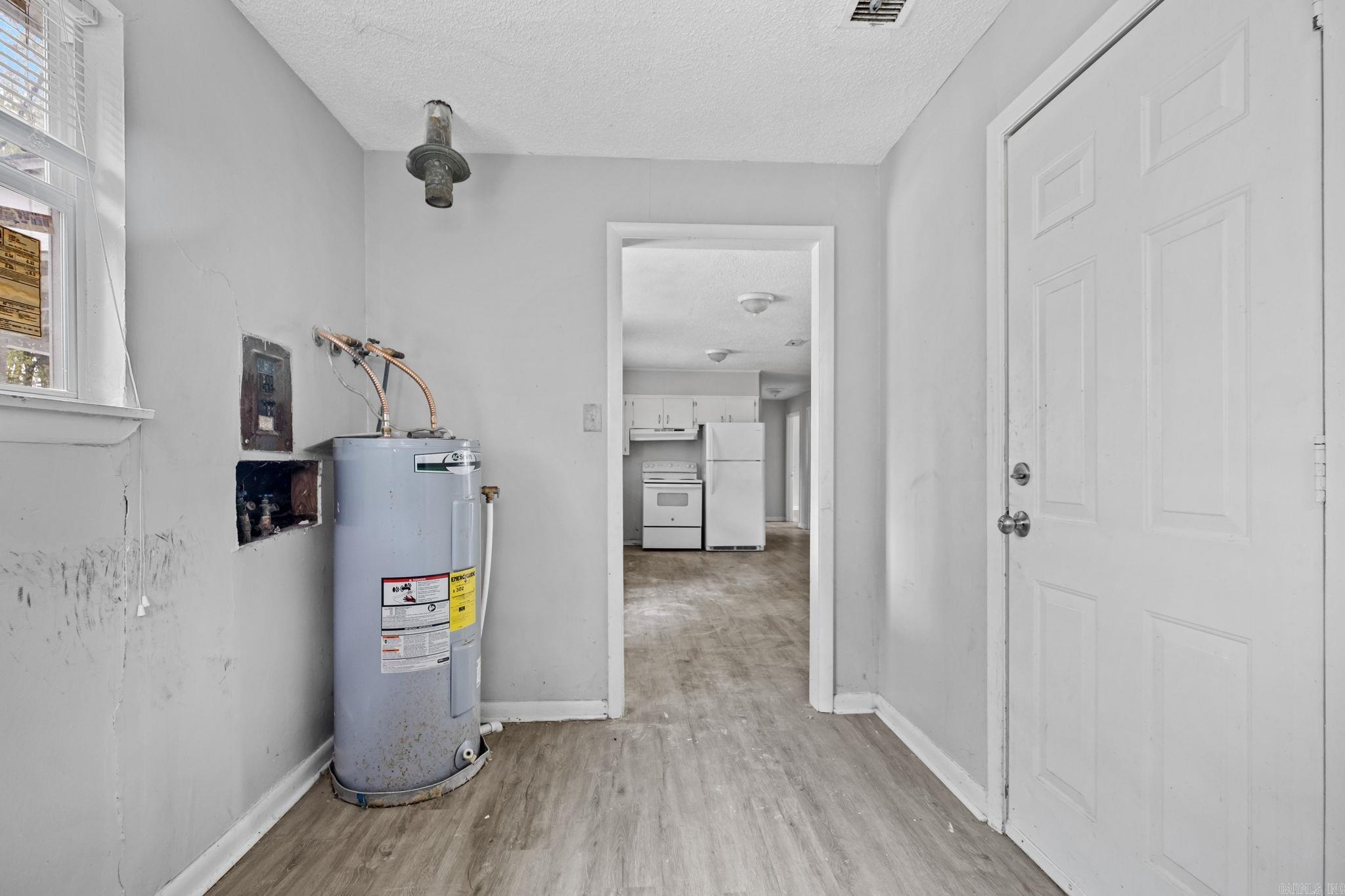 HUBERT BAILEY - Residential