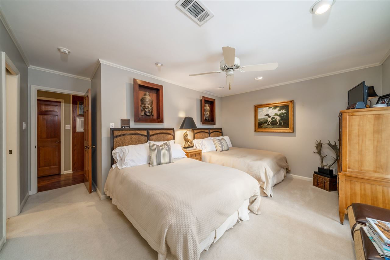 SHADOW HILL HPR - Residential